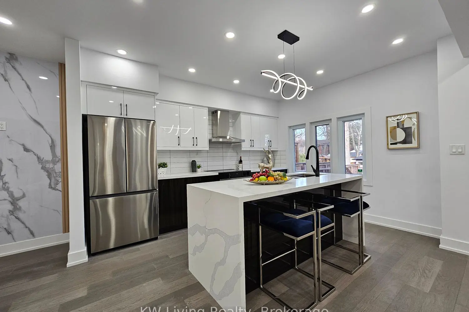 Additional image 4 of 479 Windermere Avenue