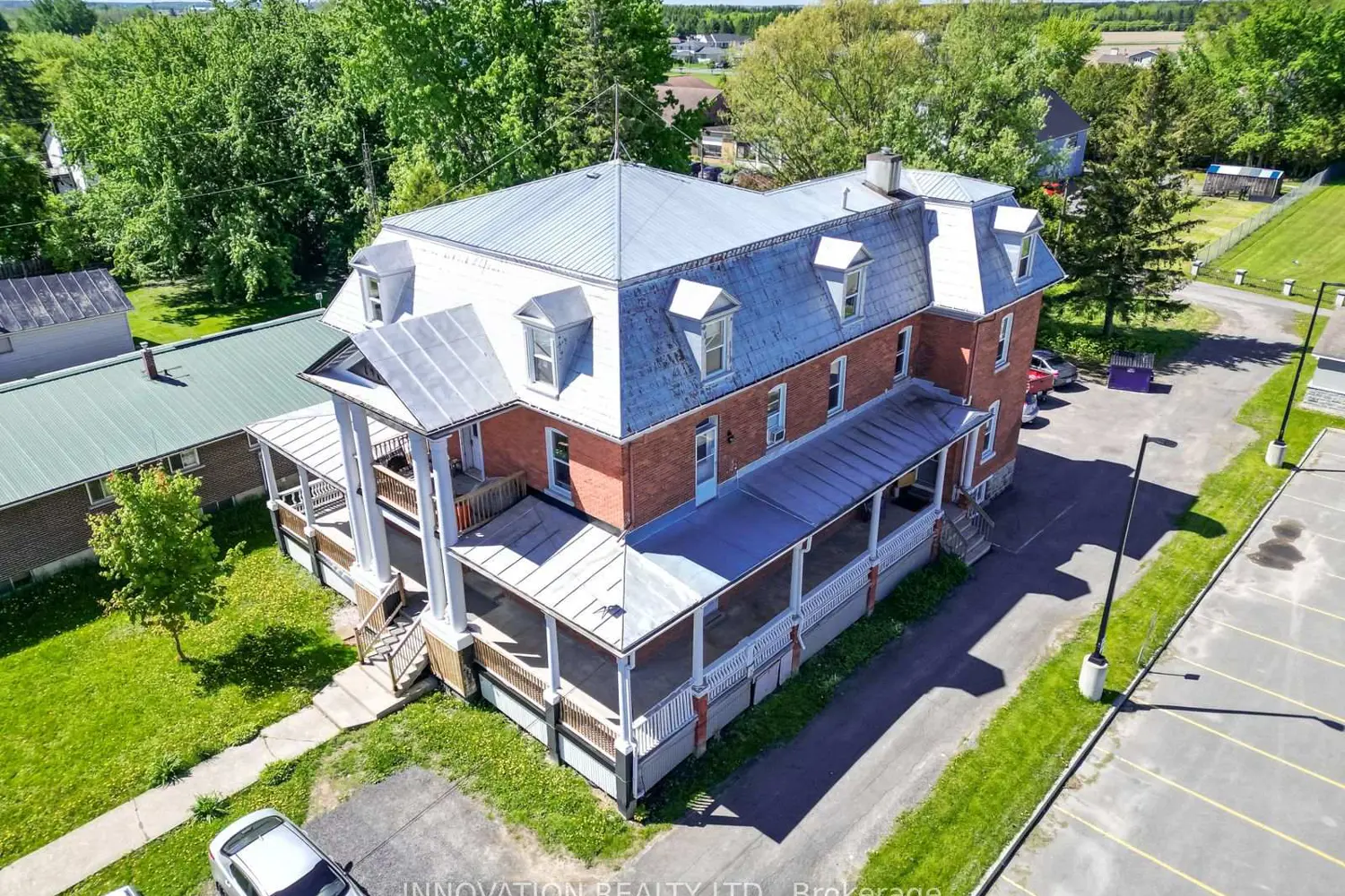Additional image 2 of 4550 Ste-Catherine Street