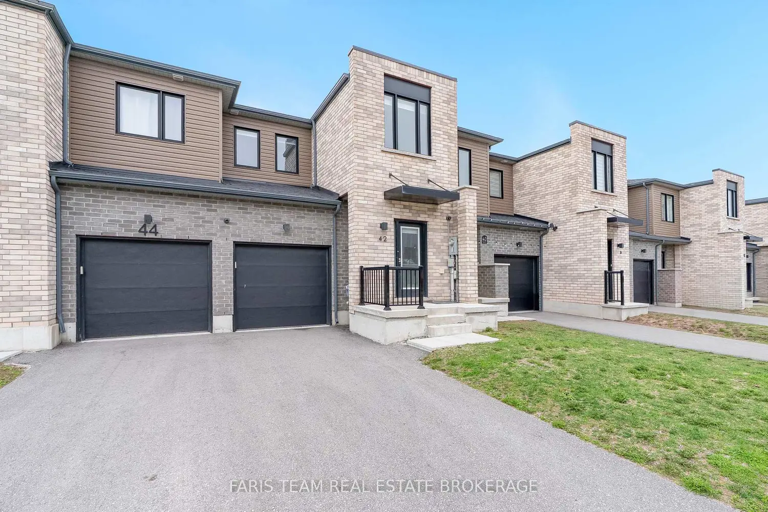 42 Fairlane Avenue