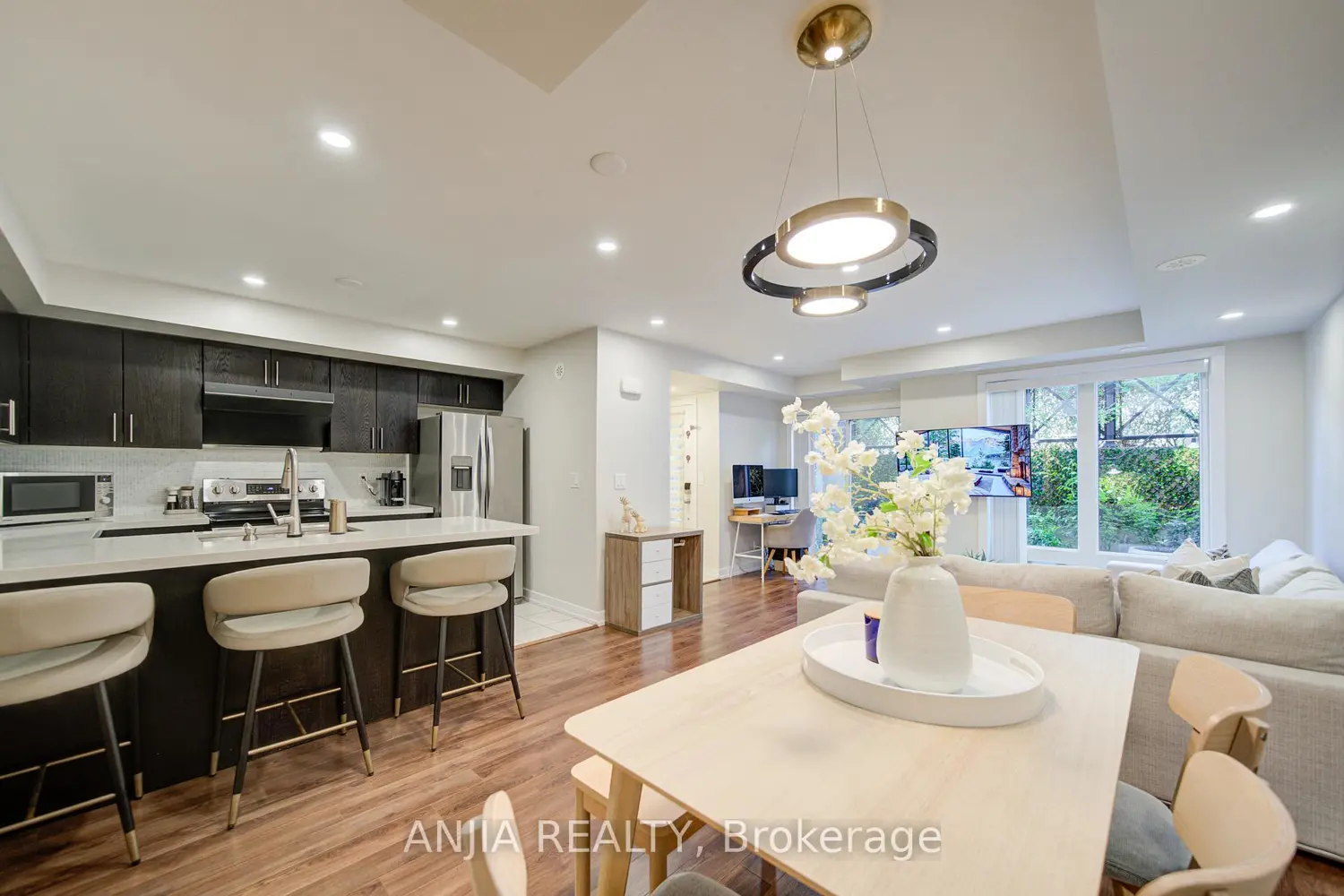 Additional image 11 of 11 Dunsheath Way 1205