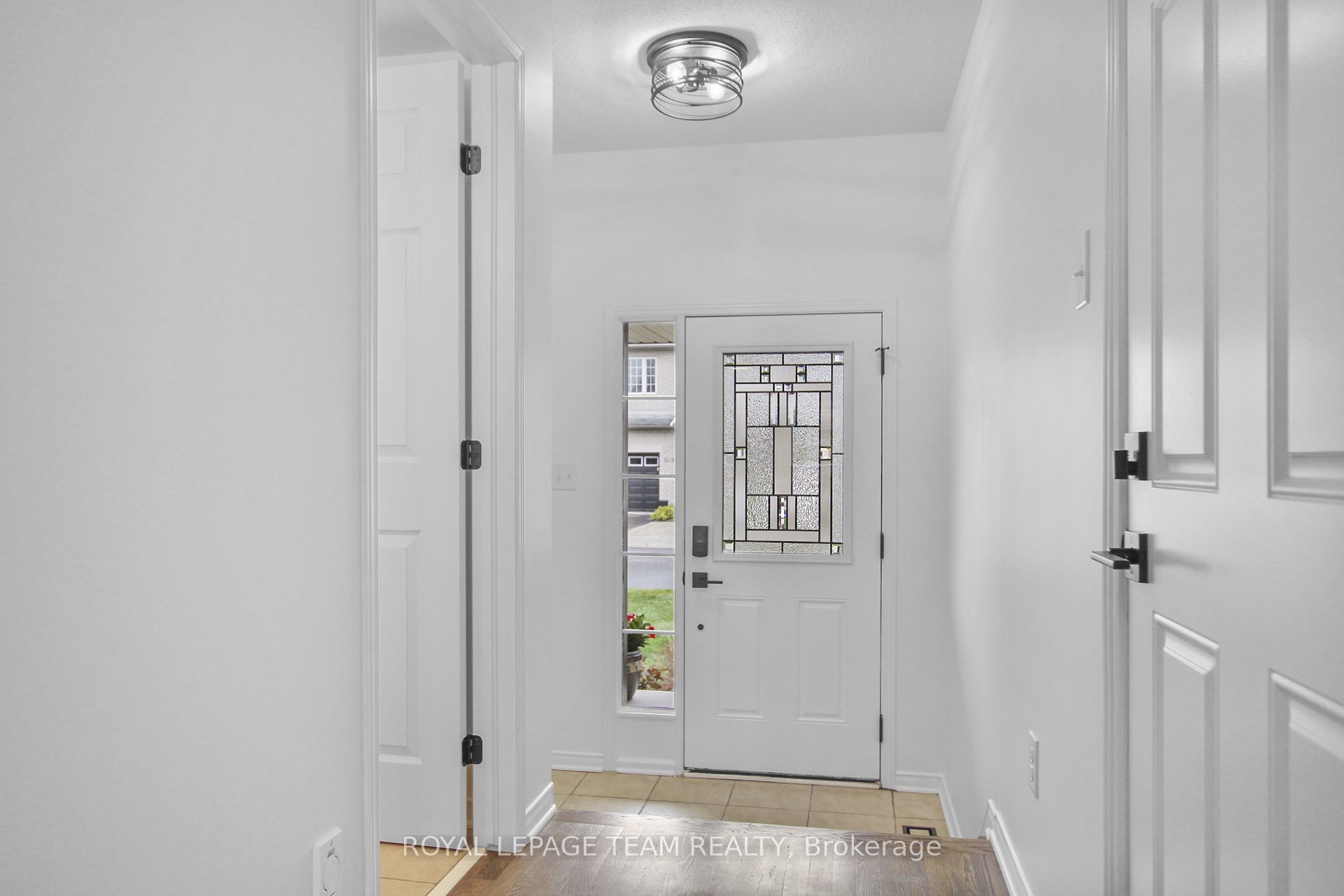Additional image 3 of 212 Lamplighters Drive, Ottawa, ON, K2J 0K7