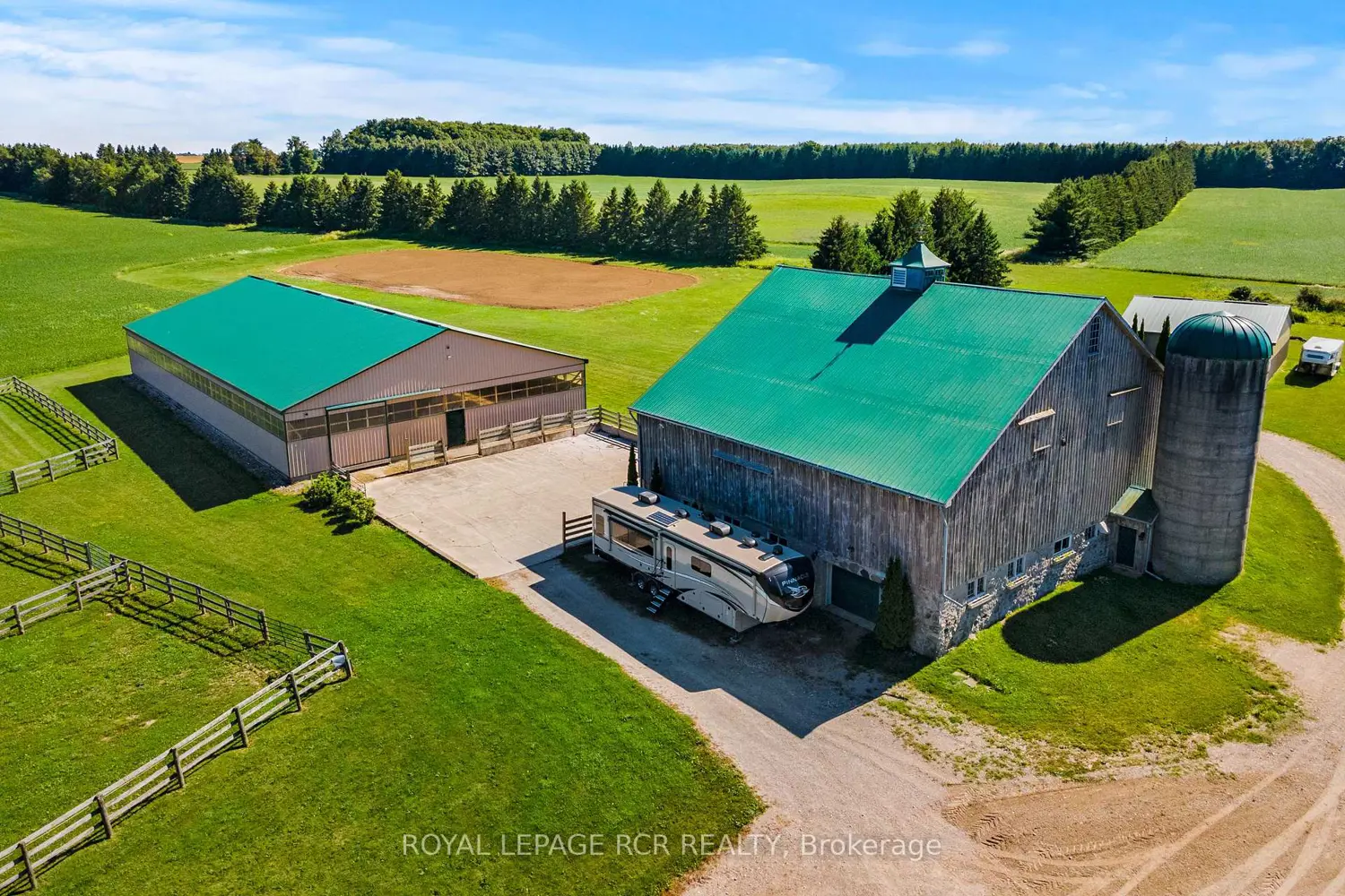 Additional image 9 of 6122 Ninth Line