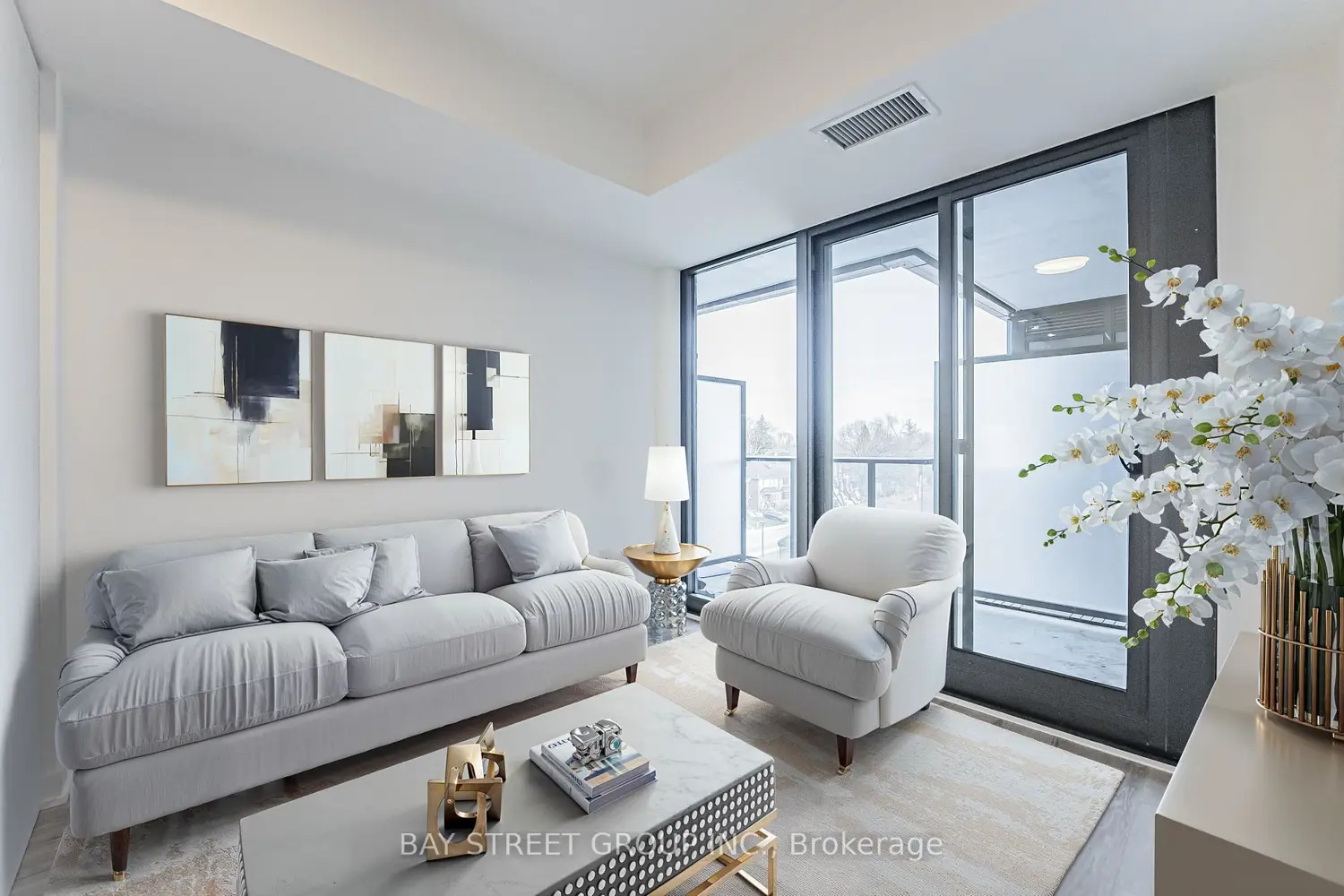 Additional image 3 of 250 Lawrence Avenue 526