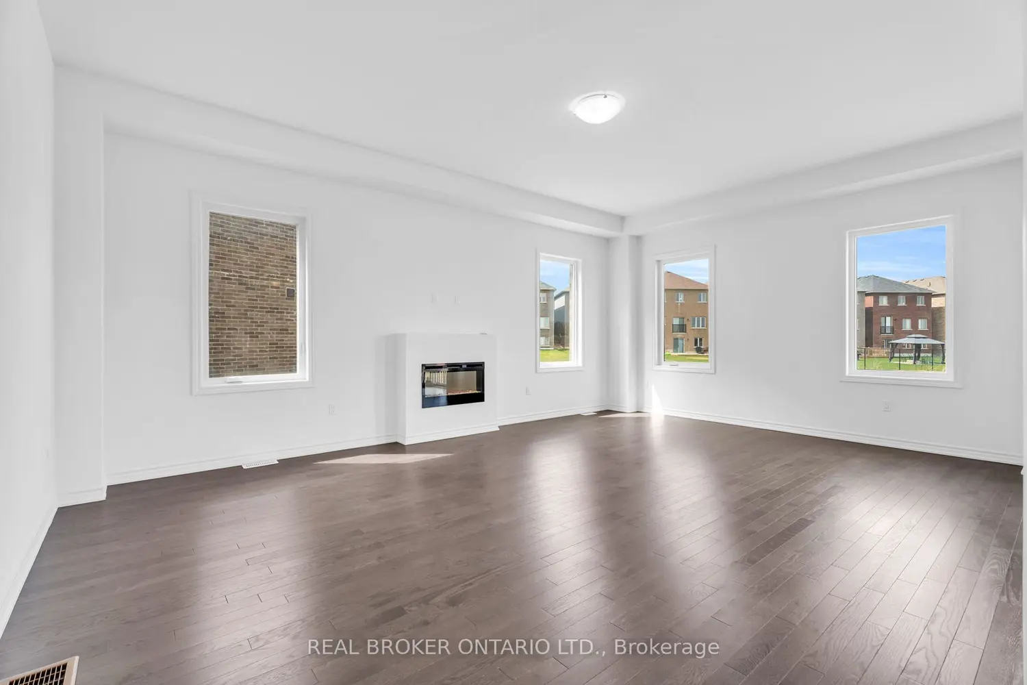 Additional image 7 of 430 Vandusen Avenue
