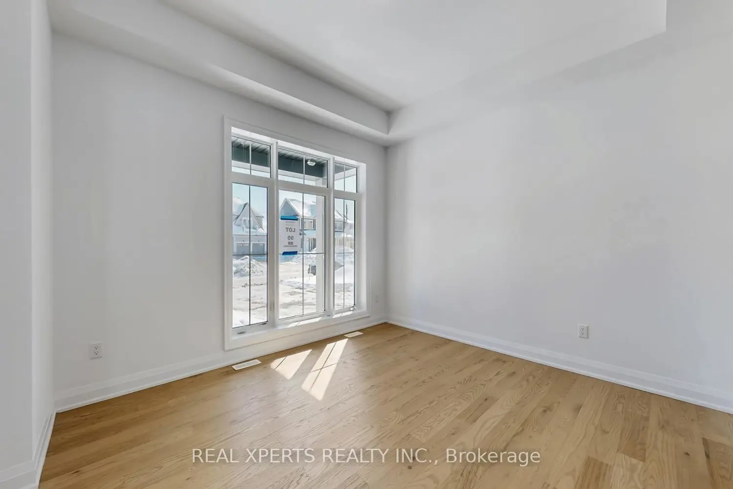 10 Aldwinckle Avenue photo 2