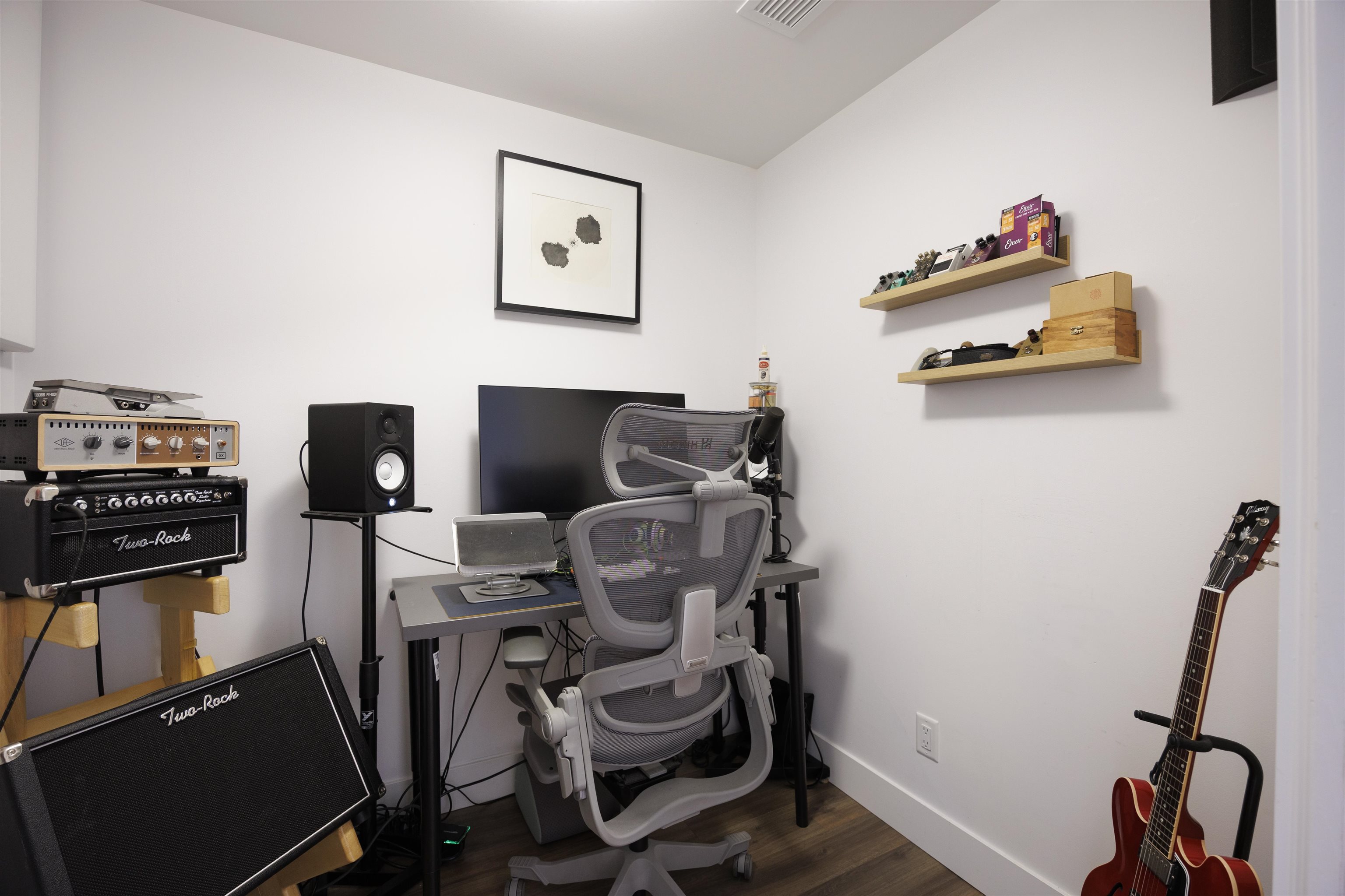 Additional image 3 of 2***- 7303 Noble Lane, Burnaby, BC, V3N 0H2