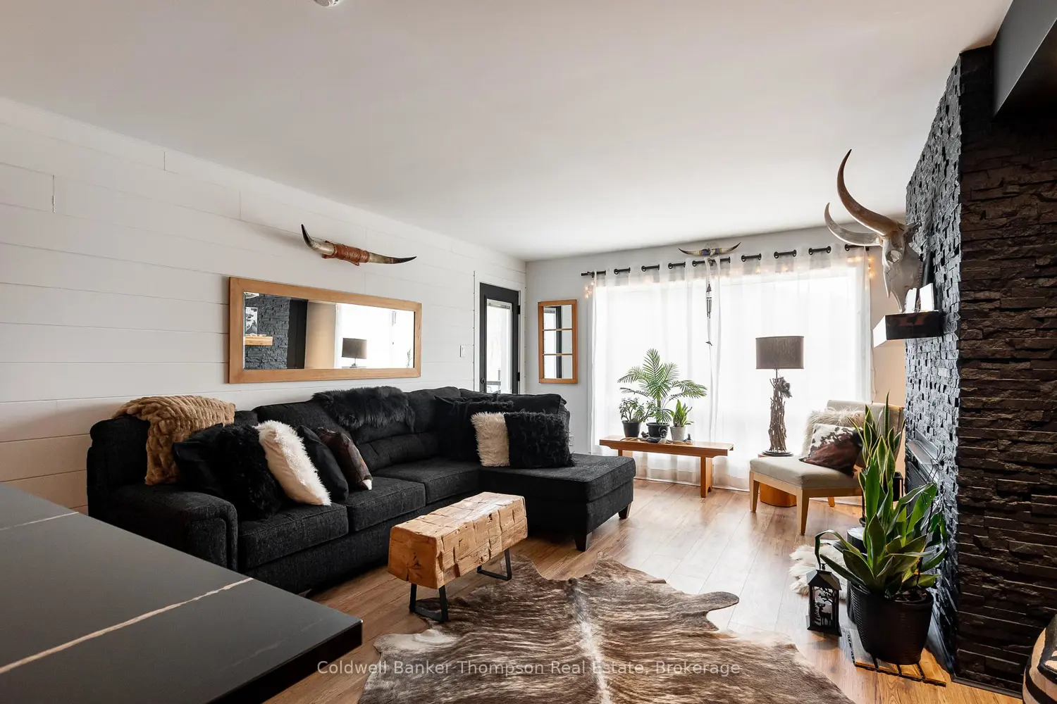 Additional image 8 of 1235 Deerhurst Summit Drive 54-301