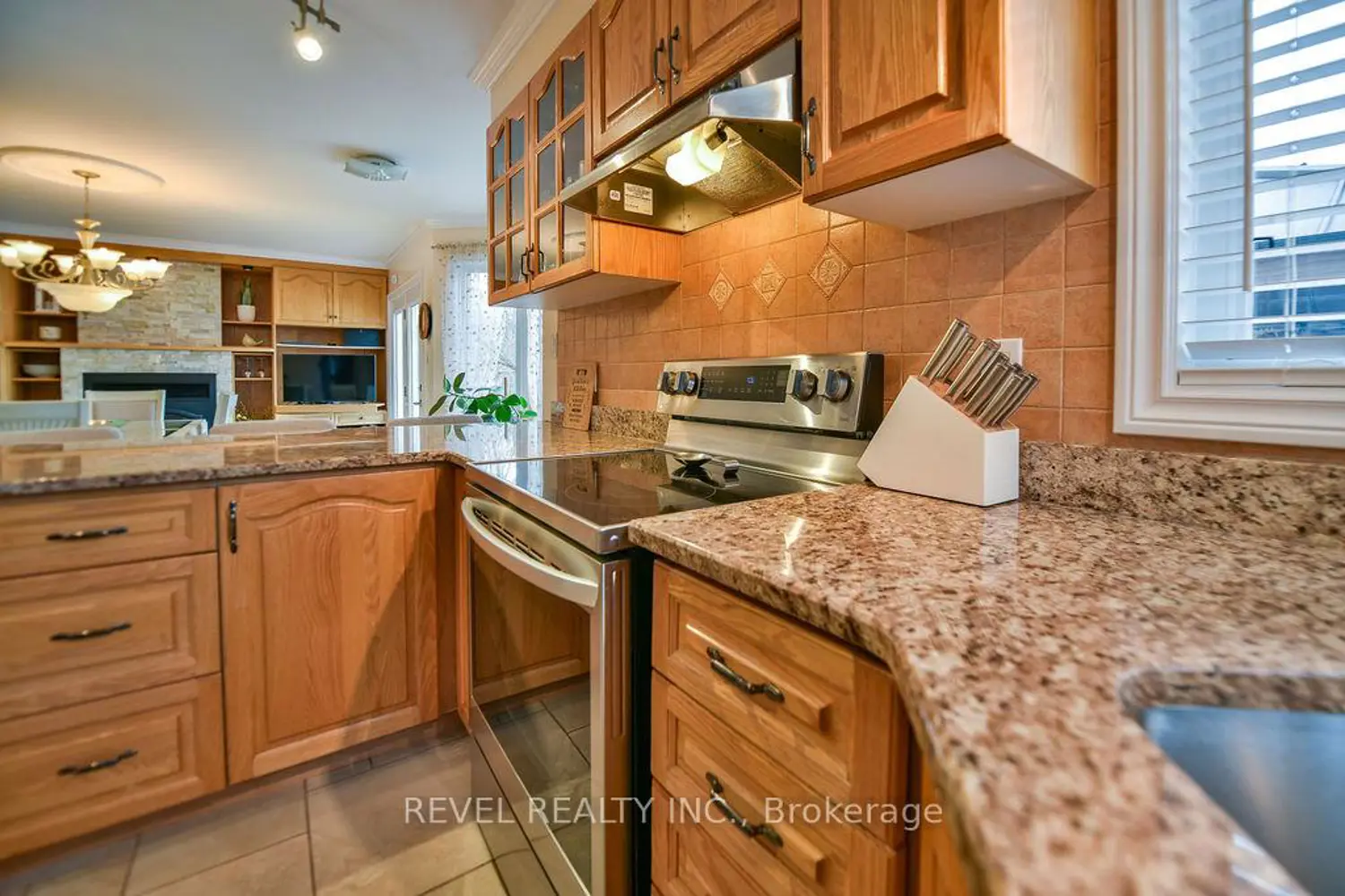 Additional image 4 of 800 Lavigne Boulevard