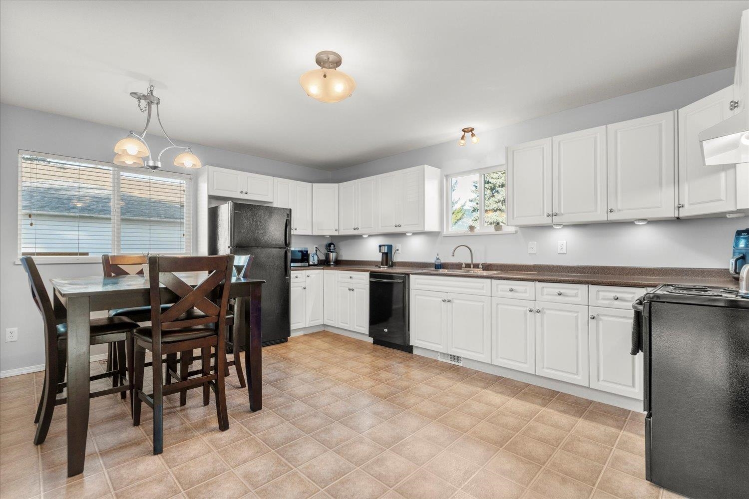46329 Strathcona Road, Chilliwack, BC, V2P 3T1