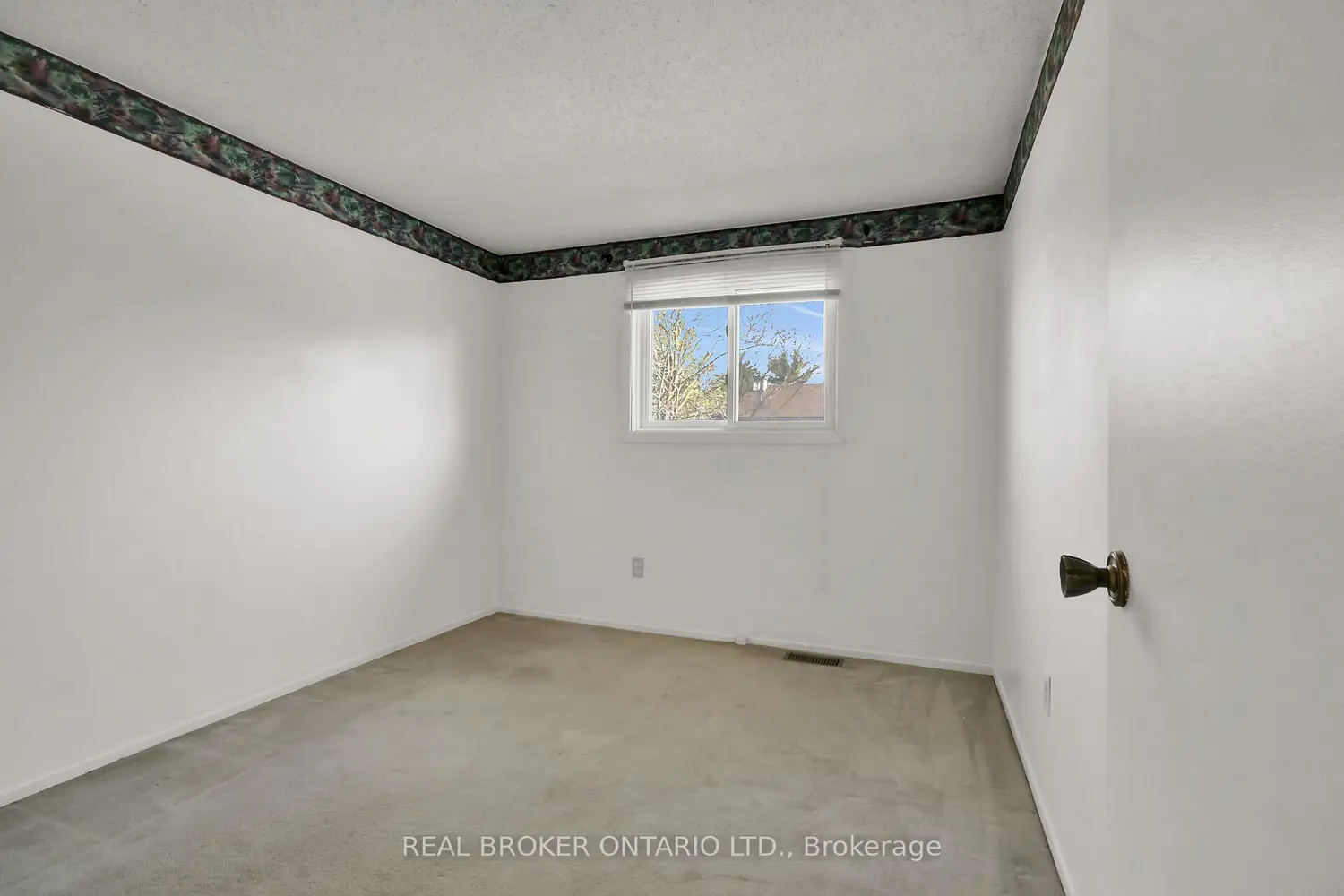 Additional image 12 of 88 Clarkson Crescent 65