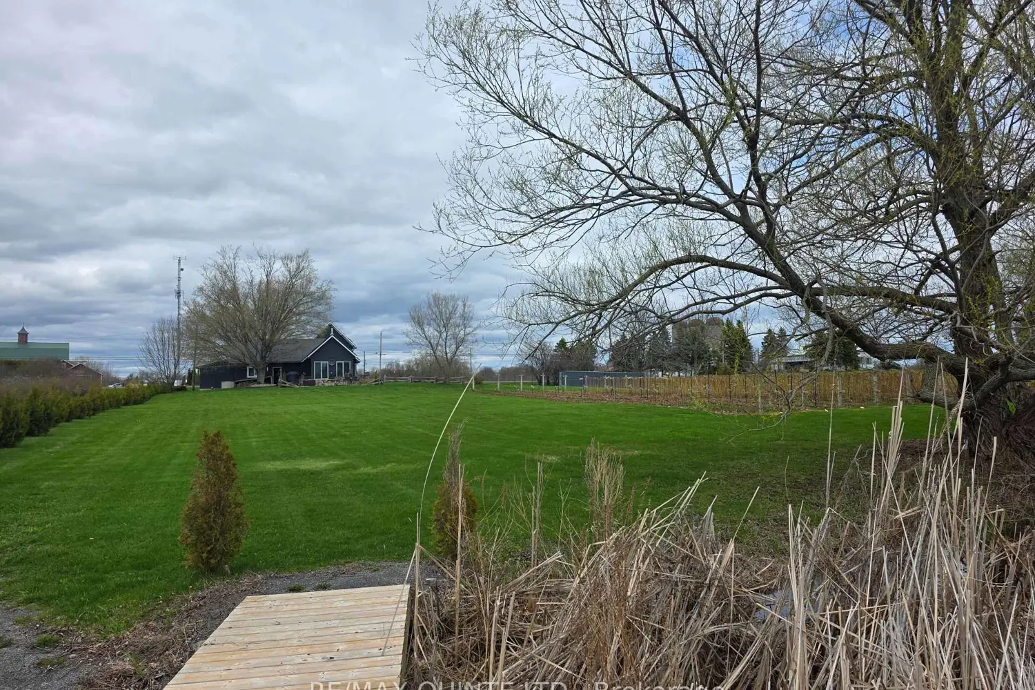 Additional image 9 of 15775 Loyalist Parkway