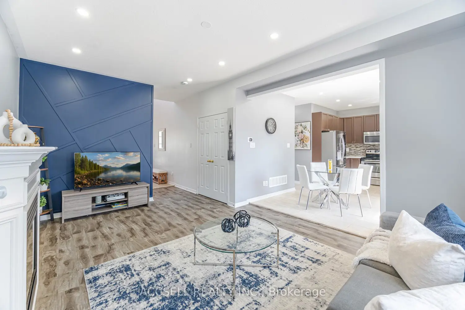 79 Lobb Court photo 4