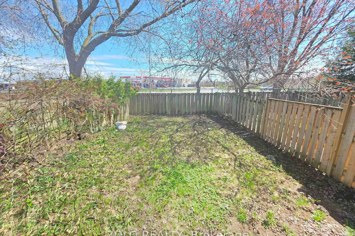 Additional image 20 of 90 Rosemund Crescent 35