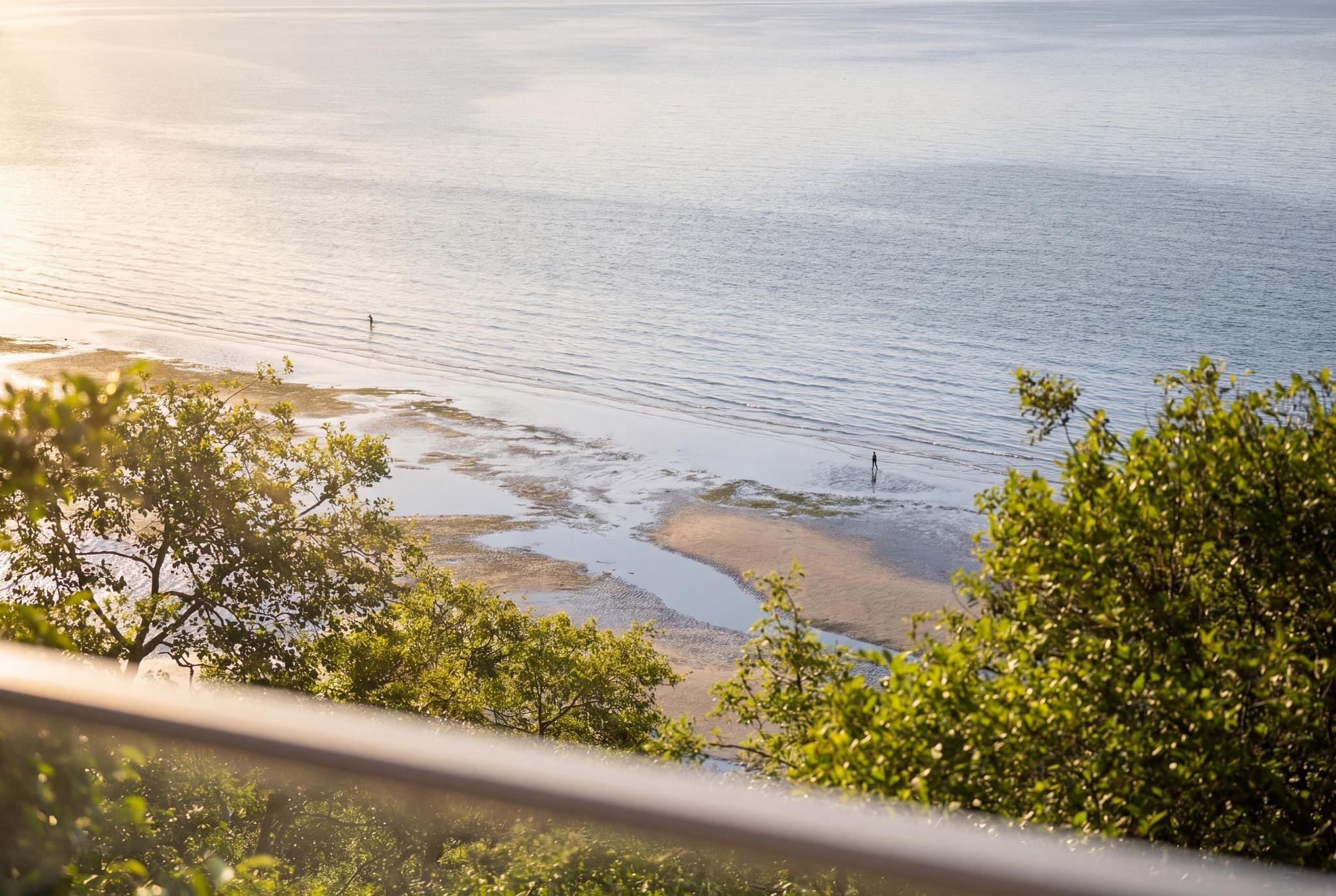 Additional image 5 of 14220 Marine Drive, White Rock, BC, V4B 1A8