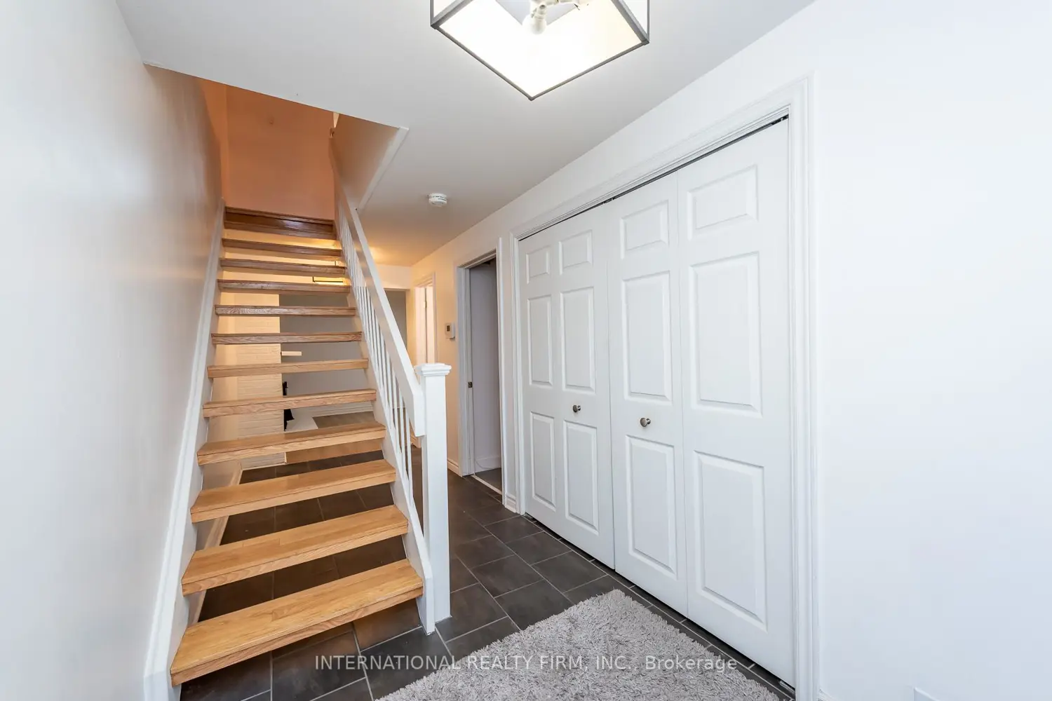 Additional image 17 of 6855 Glen Erin Drive 15