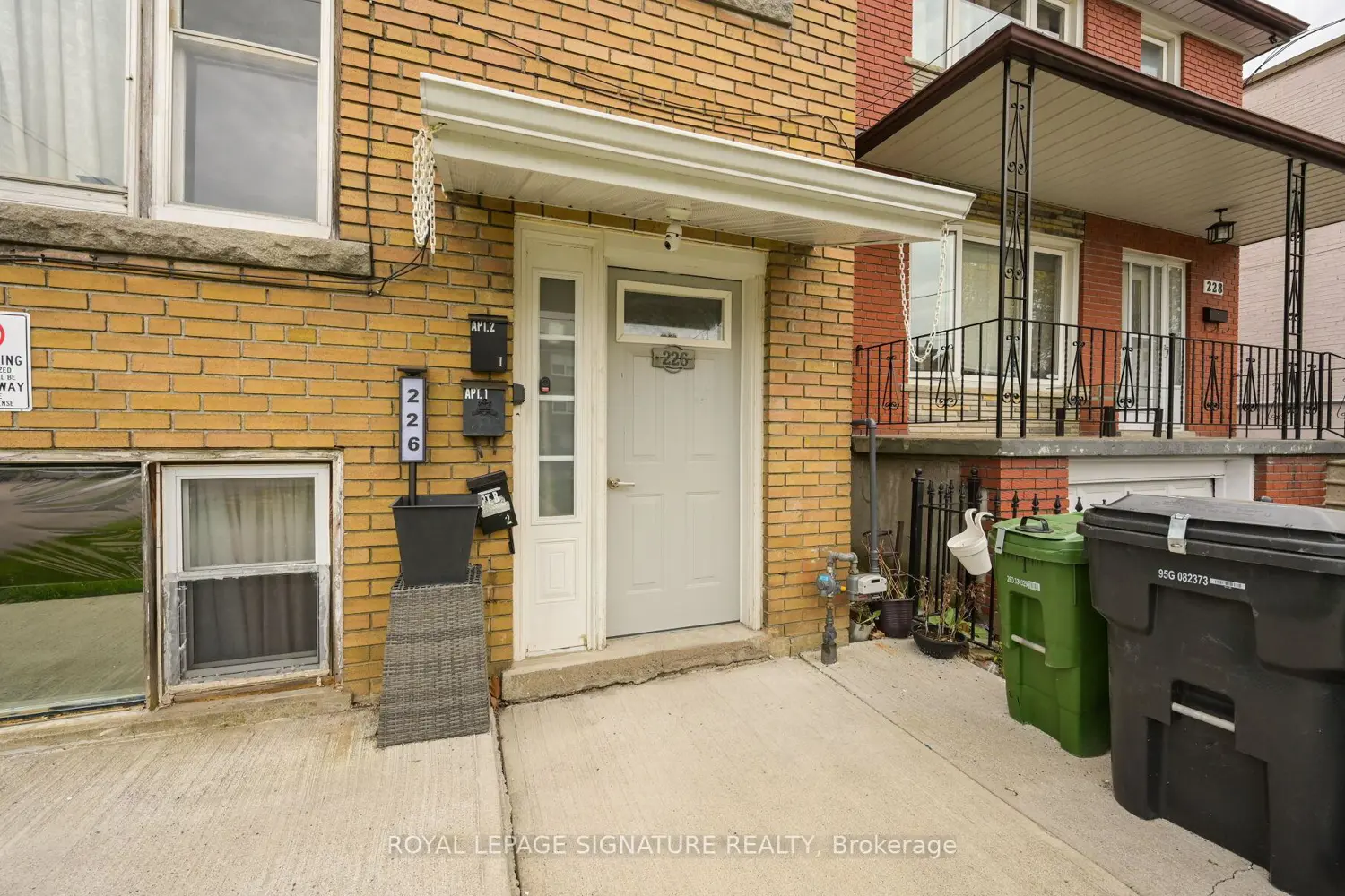 226 Bicknell Avenue photo 3