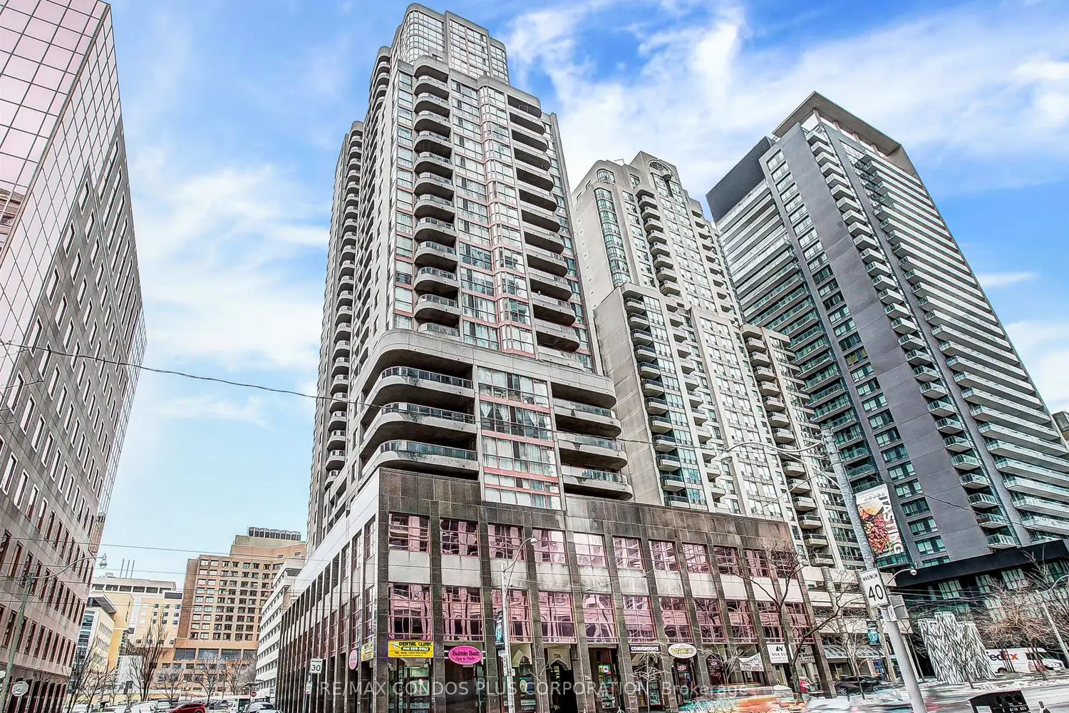 736 Bay Street 1601