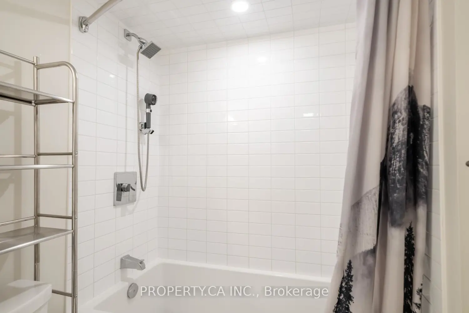 Additional image 11 of 38 Monte Kwinter Court 606
