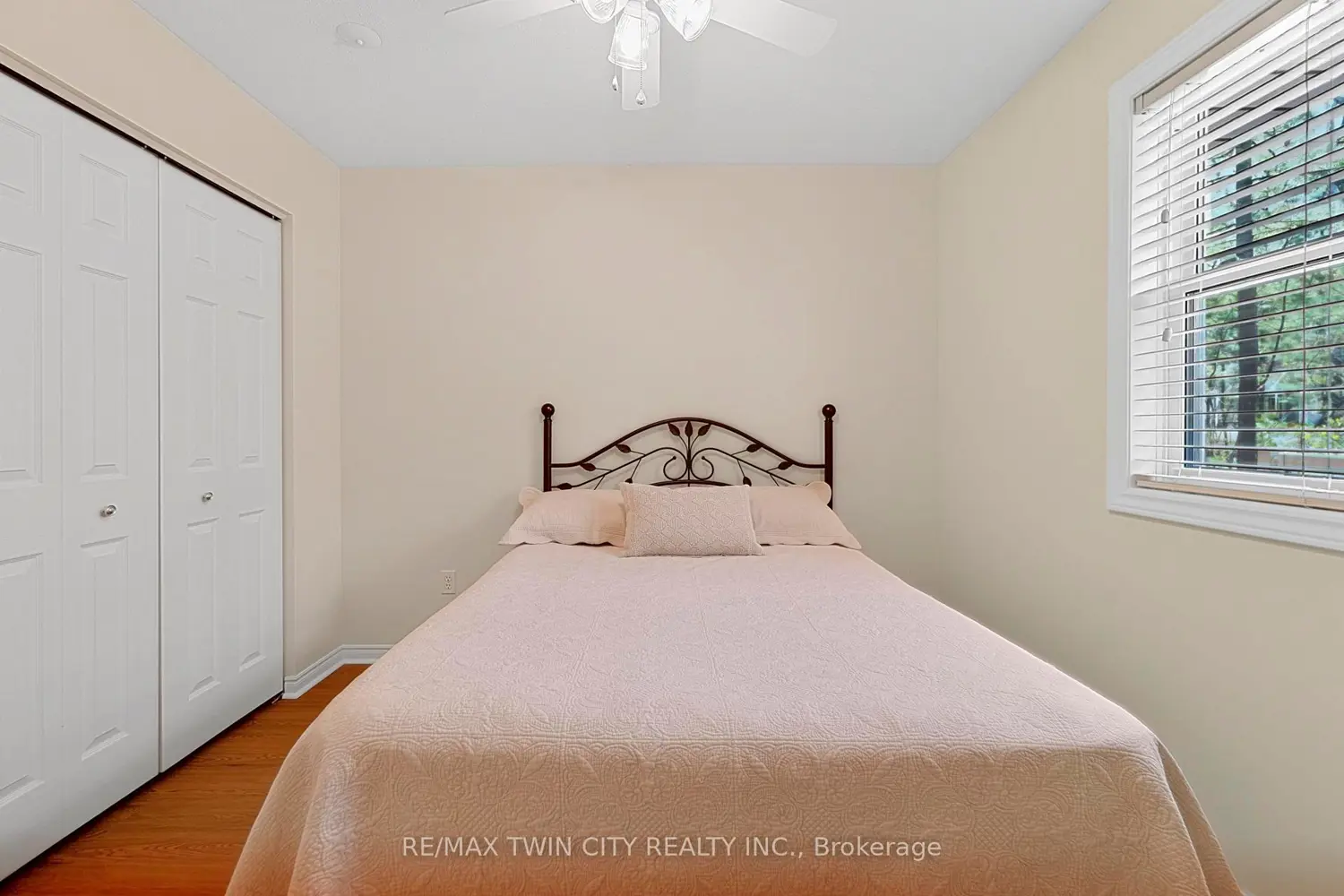 Additional image 9 of 10325 Grand Oaks Drive