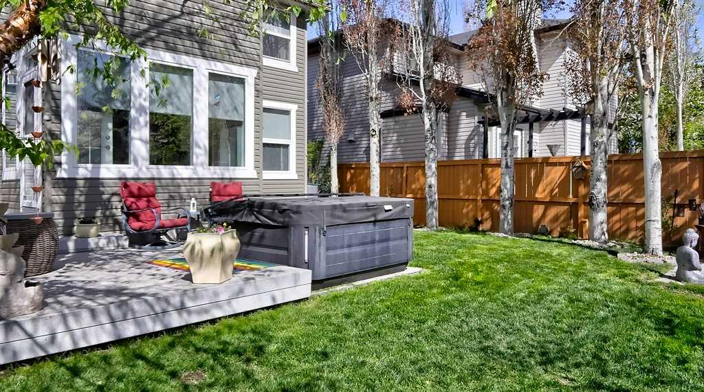 Additional image 3 of 278 Mt Douglas Close SE, Calgary, AB, T2Z 3R9
