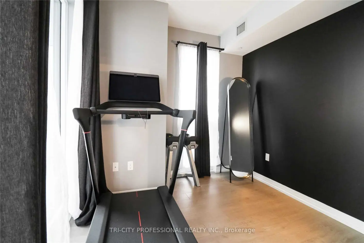 Additional image 3 of 251 Jarvis Street 3605