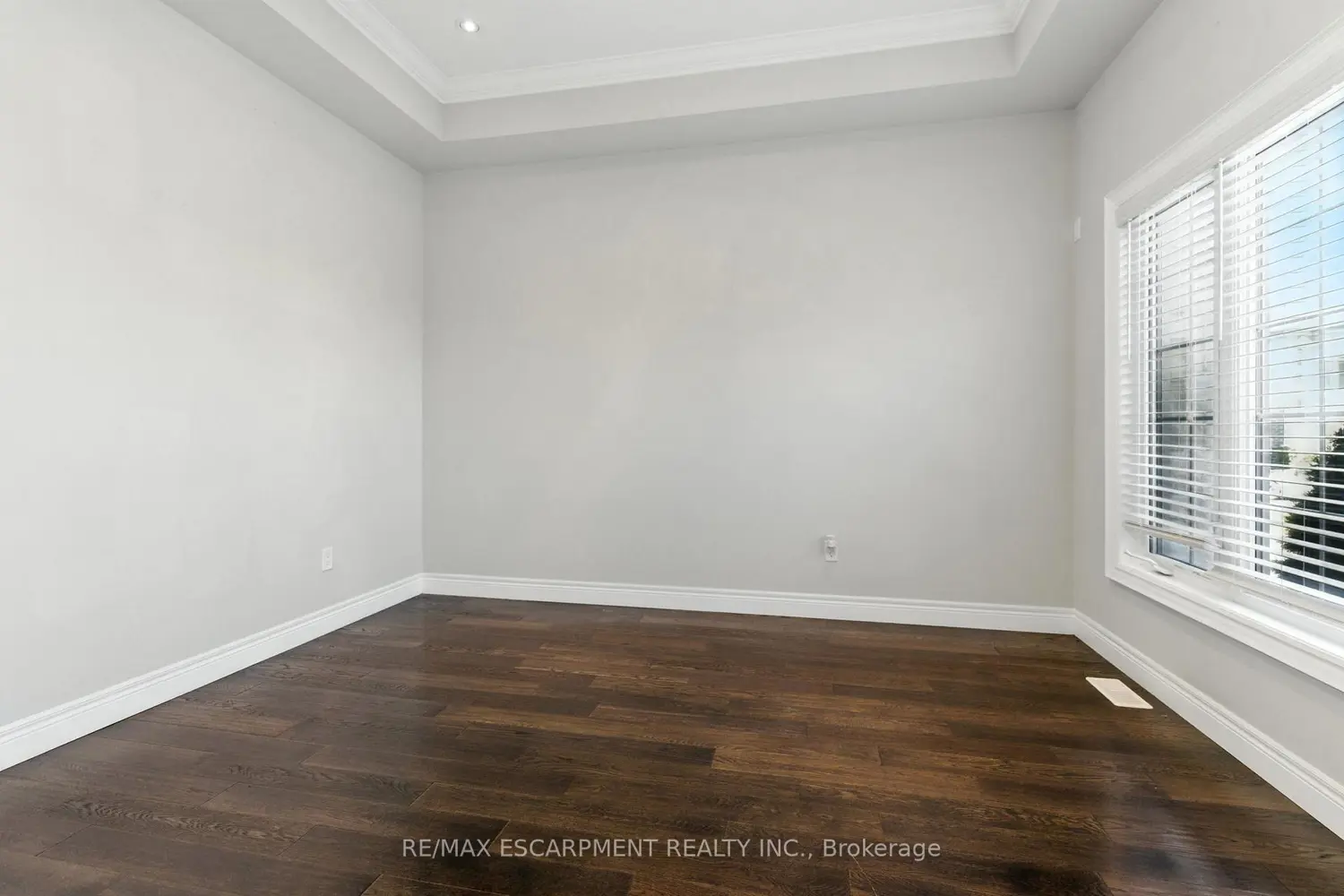 Additional image 2 of 43 Riesling Court