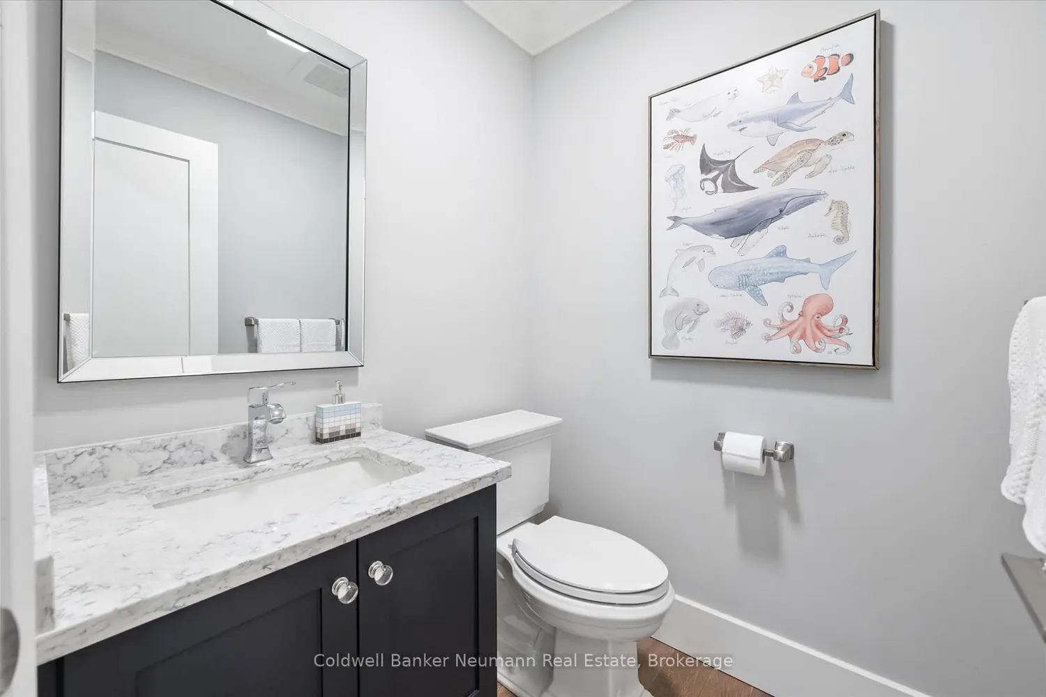 37 Parkholm Avenue photo 5