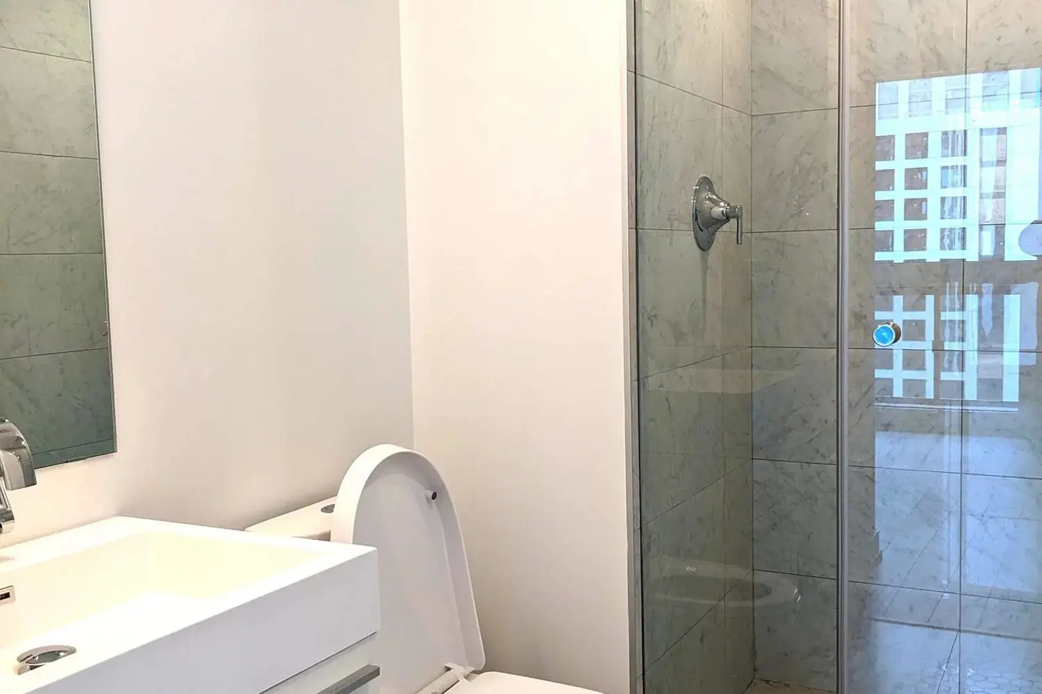 Additional image 11 of 39 Roehampton Avenue 3210