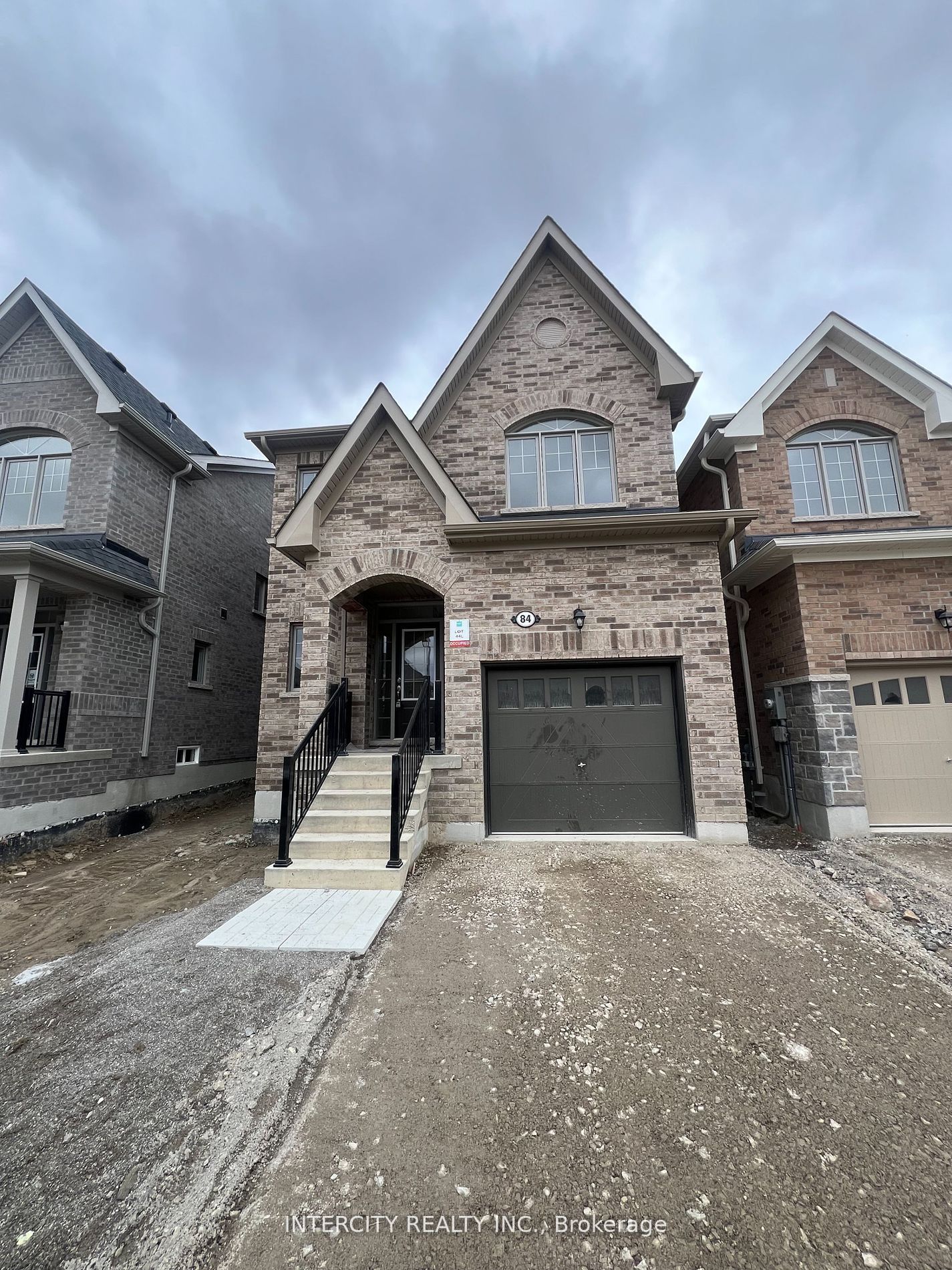 84 Robin Trail, Scugog, ON, L9L 0E2