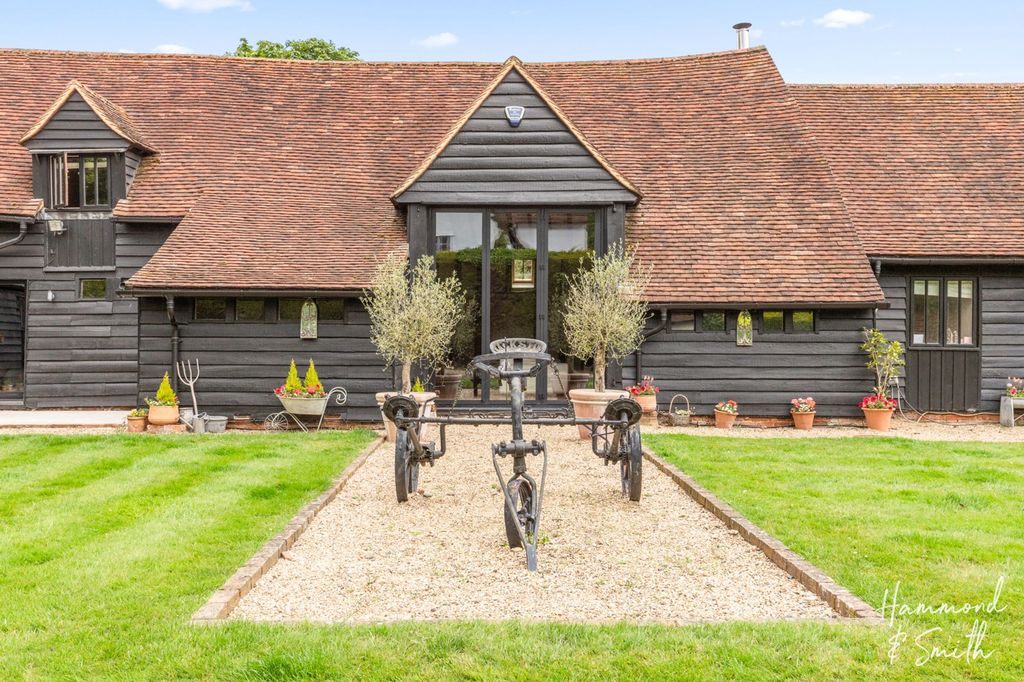 Additional image 4 of 6 bed barn conversion to rentWoodside, Epping CM16