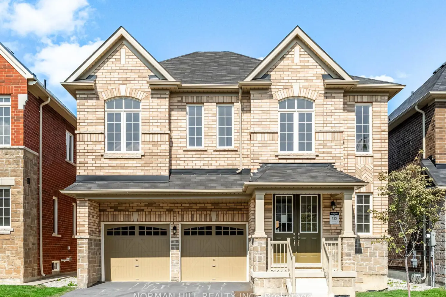 7 Lilestone Drive