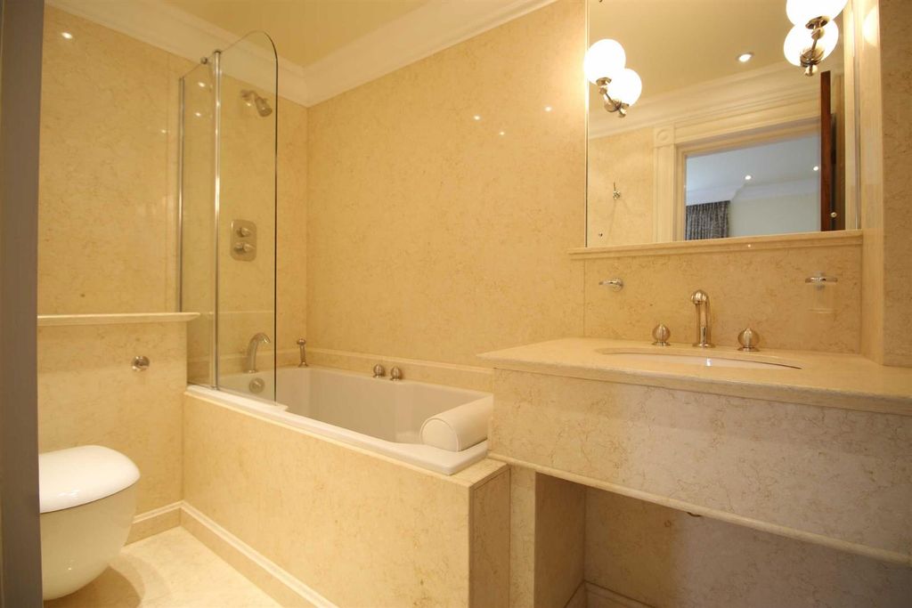 Additional image 14 of 5 bed detached house to rentThe Green, High Coniscliffe, Darlington DL2