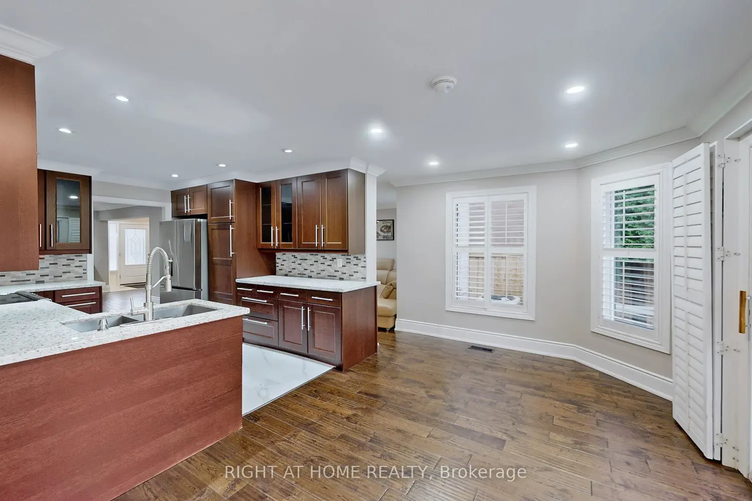 Additional image 10 of 5301 Heritage Hills Boulevard