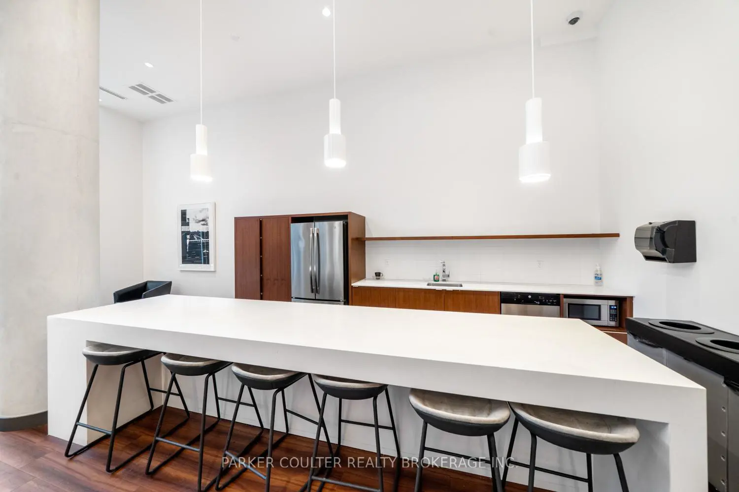Additional image 17 of 120 Varna Drive 606