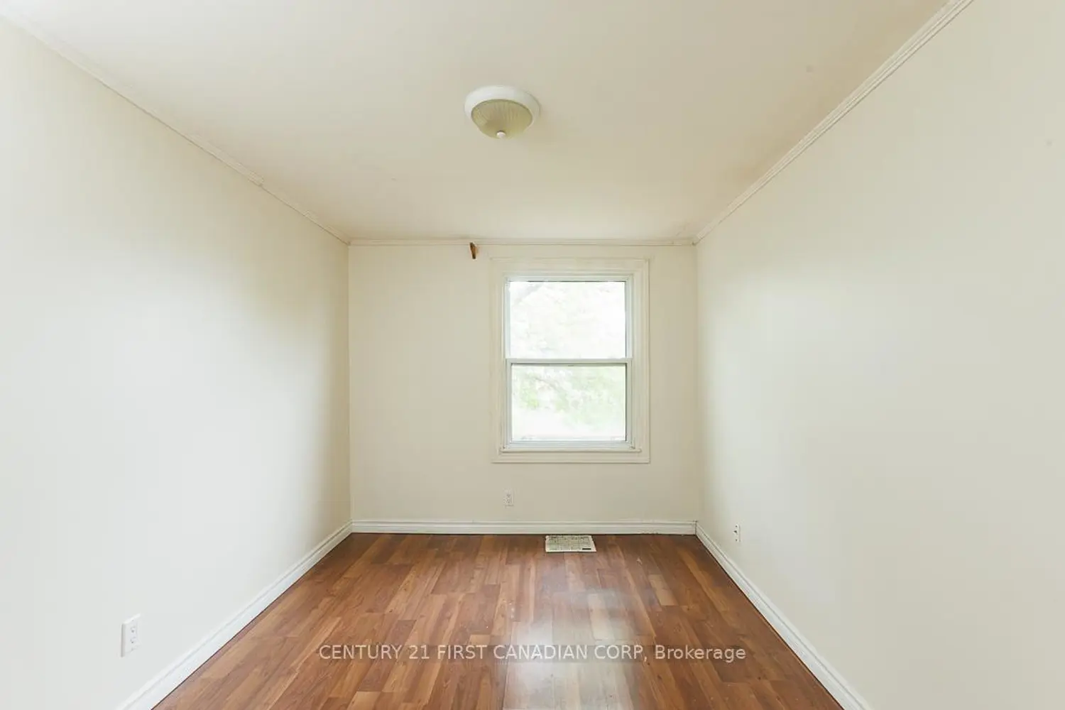 Additional image 3 of 1185 Albany Street