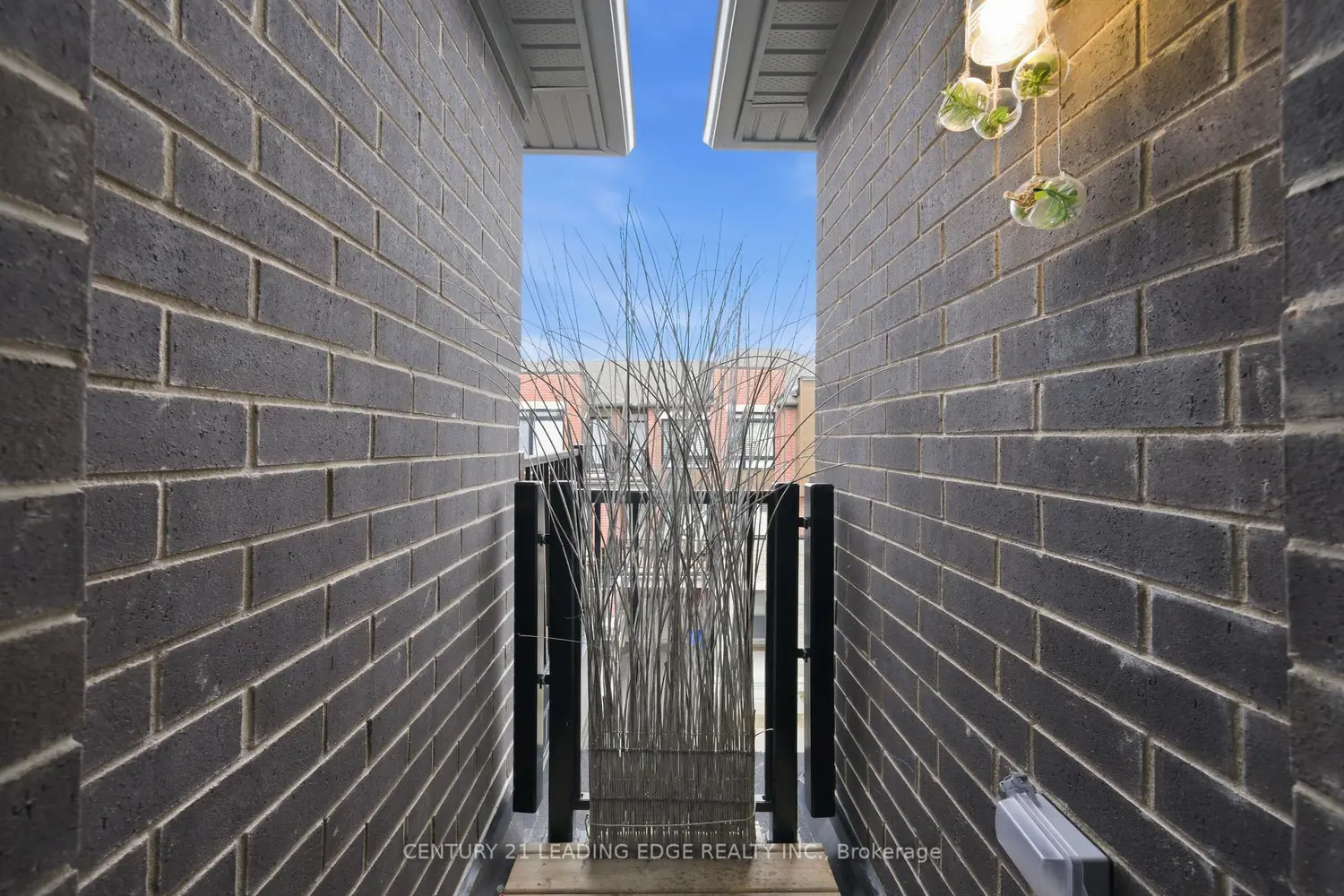 Additional image 20 of 12 Coppini Lane