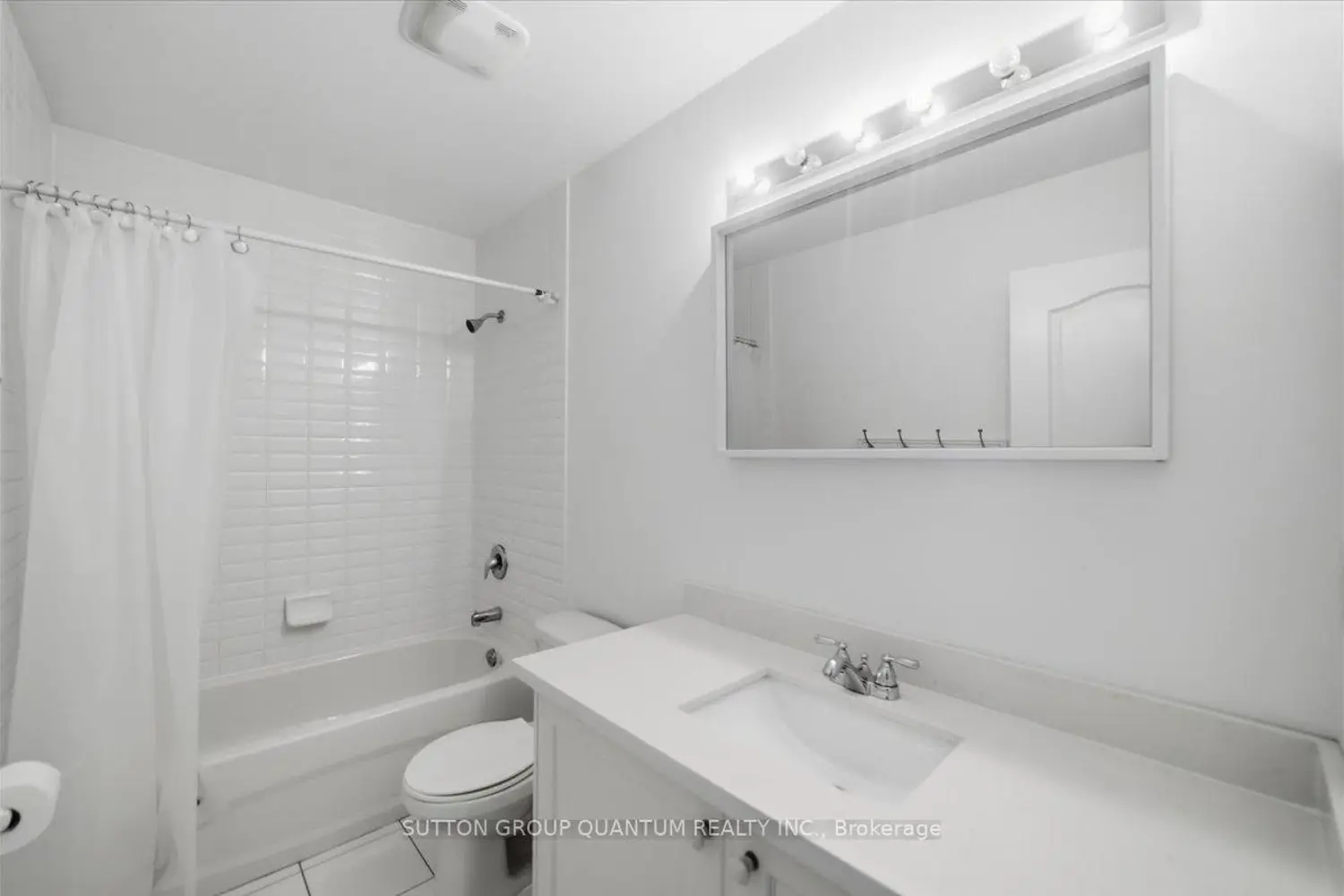 Additional image 17 of 2375 Truscott Drive 2