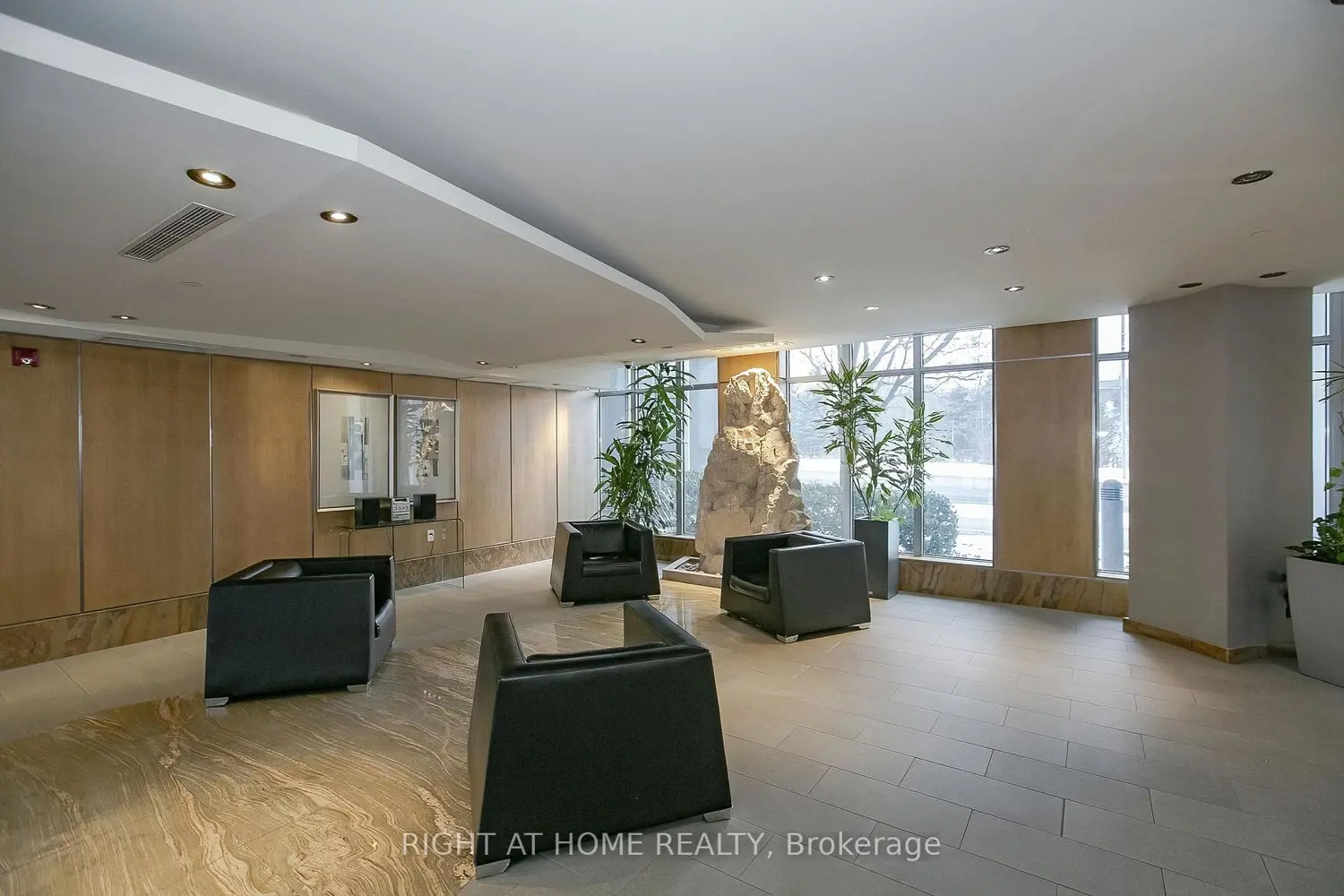 Additional image 18 of 2119 Lake Shore Boulevard 217