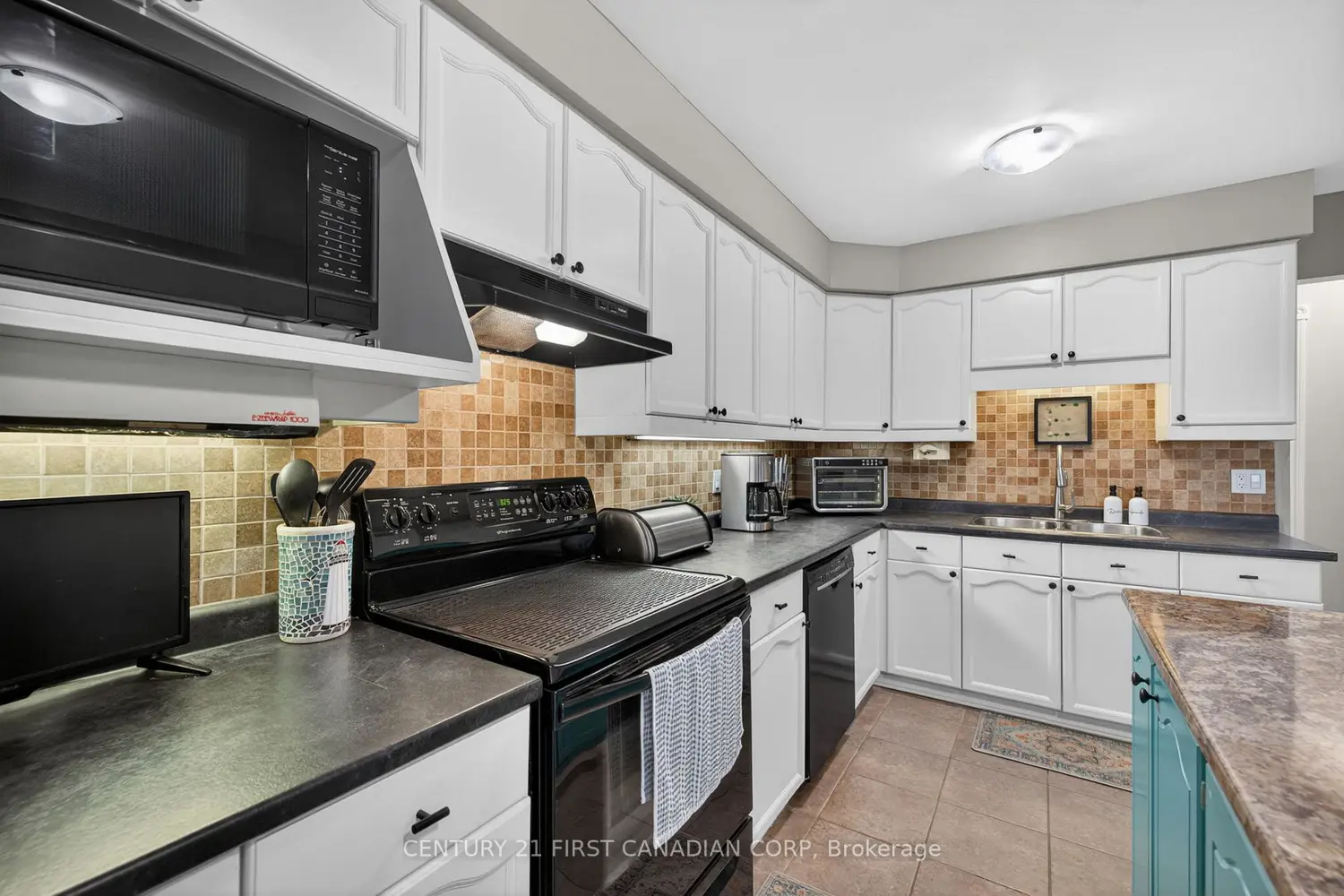 Additional image 5 of 9 Bonaparte Lane