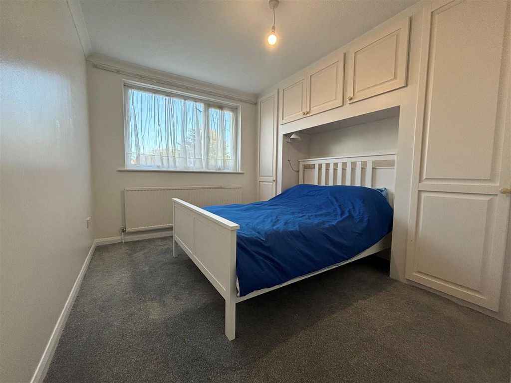Additional image 6 of 3 bed flat to rentGranville Road, Totland Bay PO39