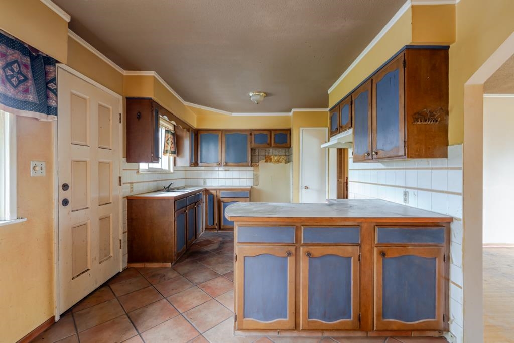 Additional image 3 of 9810 121 Street, Surrey, BC, V3V 4J8