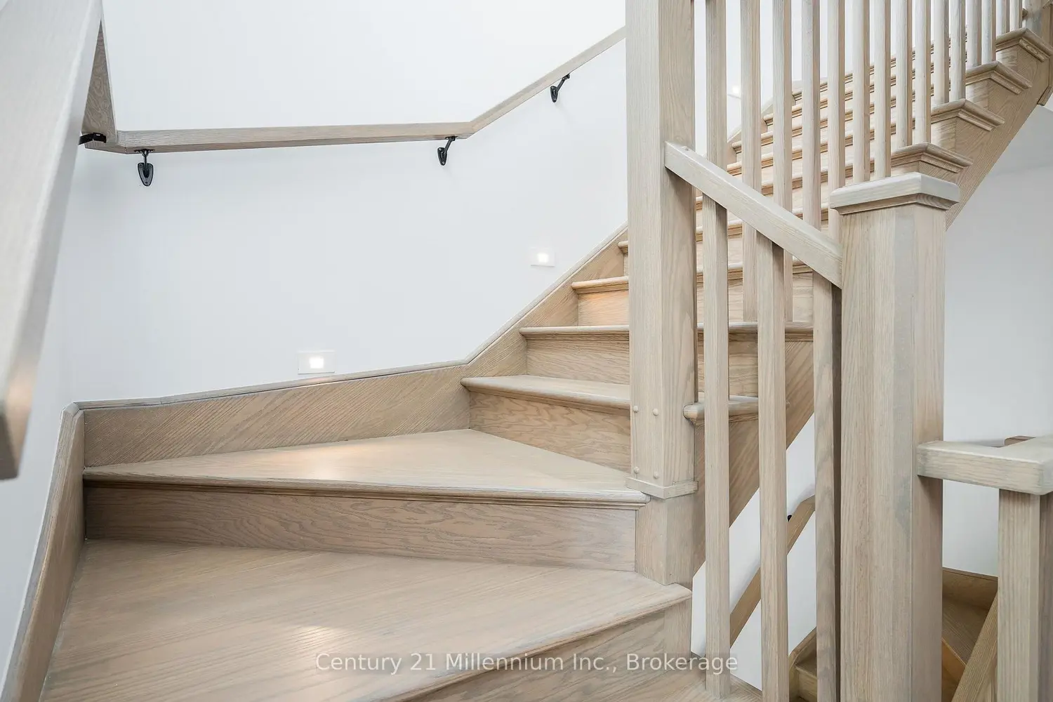 Additional image 11 of 117 Sladden Court # 2