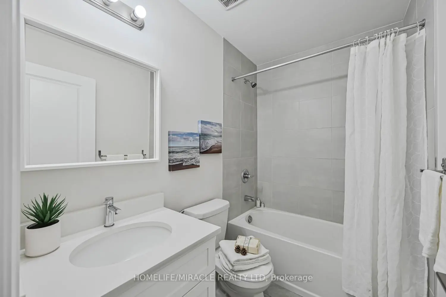 Additional image 12 of 720 Grey Street 34