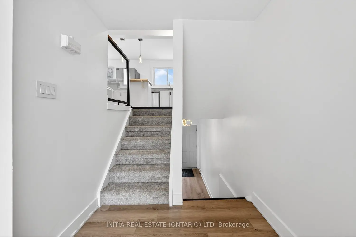 Additional image 7 of 40 Fairfax Court 1