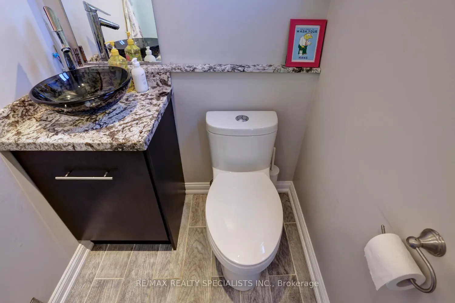 Additional image 7 of 2445 Homelands Drive 25