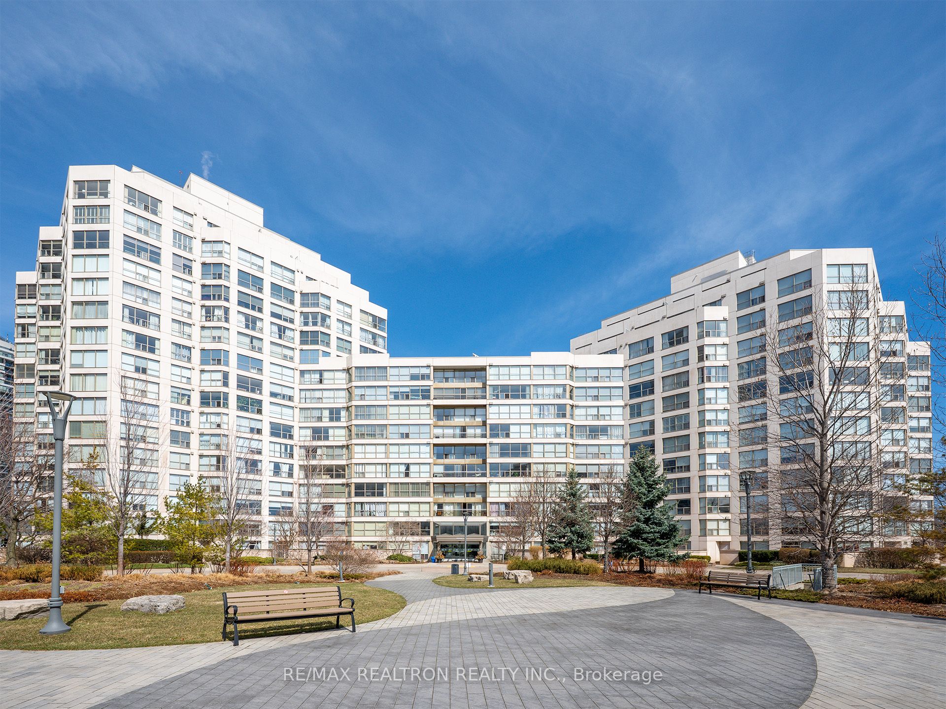 Additional image 2 of 1012-2261 Lake Shore Boulevard W, Toronto, ON, M8V 3X1