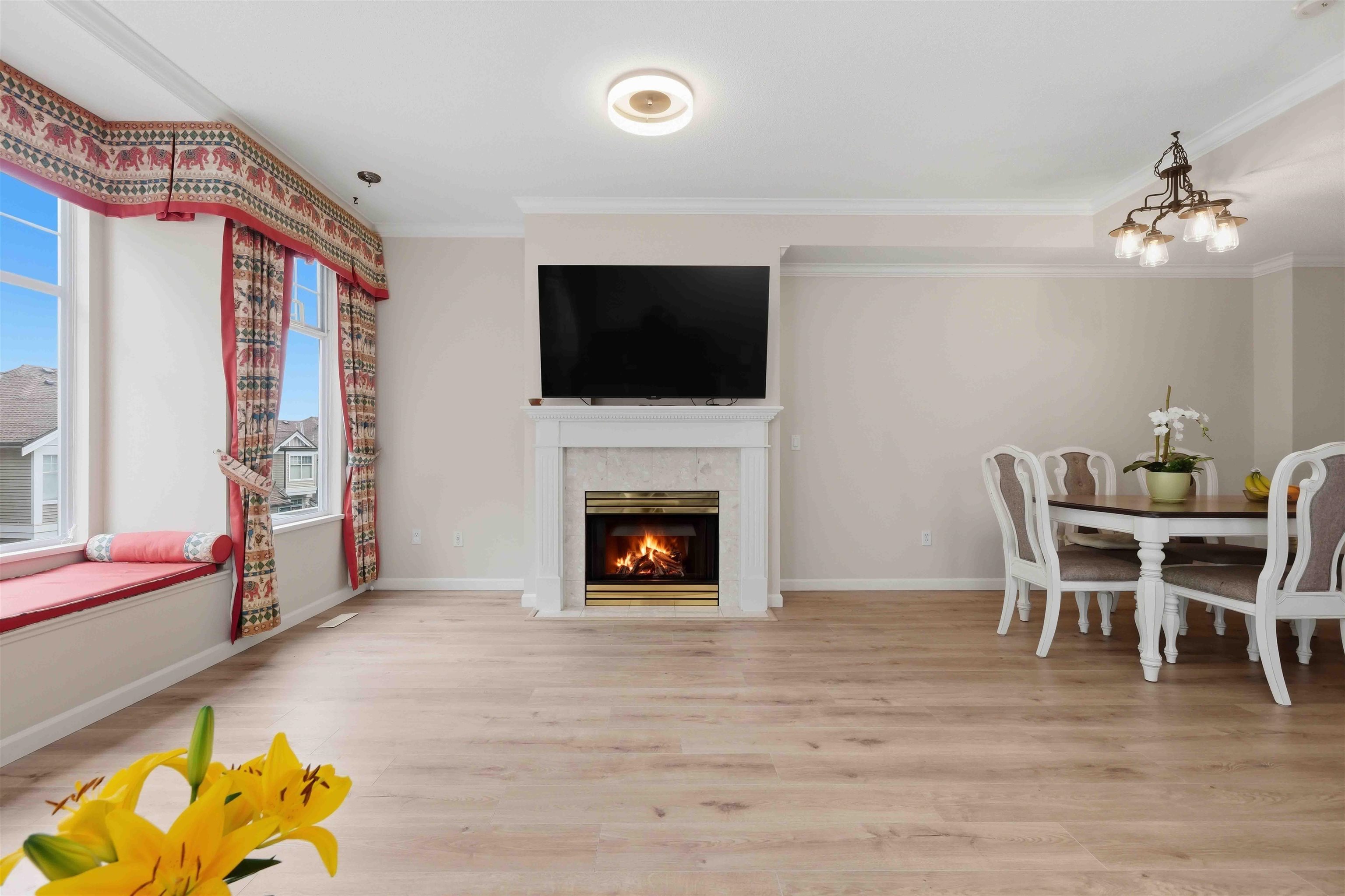 Additional image 3 of 2-5950 Oakdale Road, Burnaby, BC, V5H 4R5