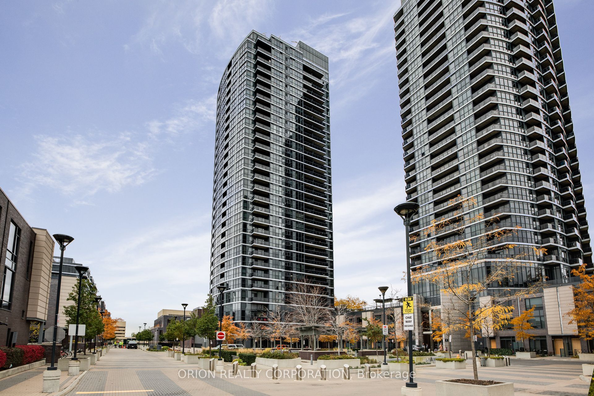 1303-9 Valhalla Inn Road, Toronto, ON, M9B 0B2