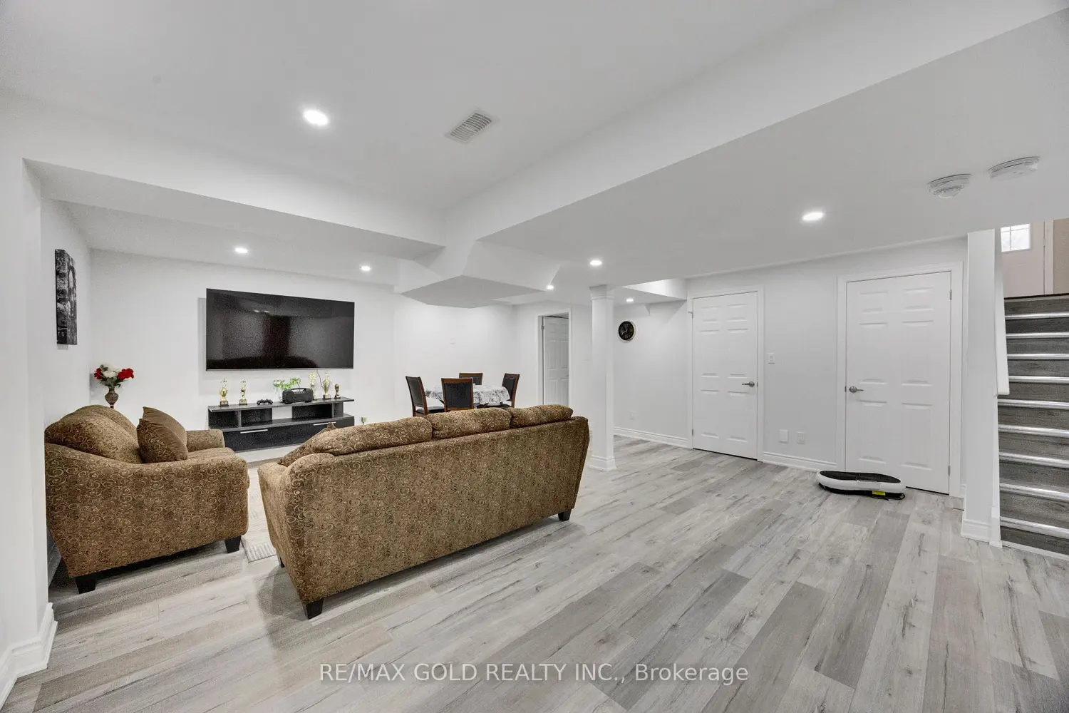 Additional image 7 of 712 Arthur Parker Avenue