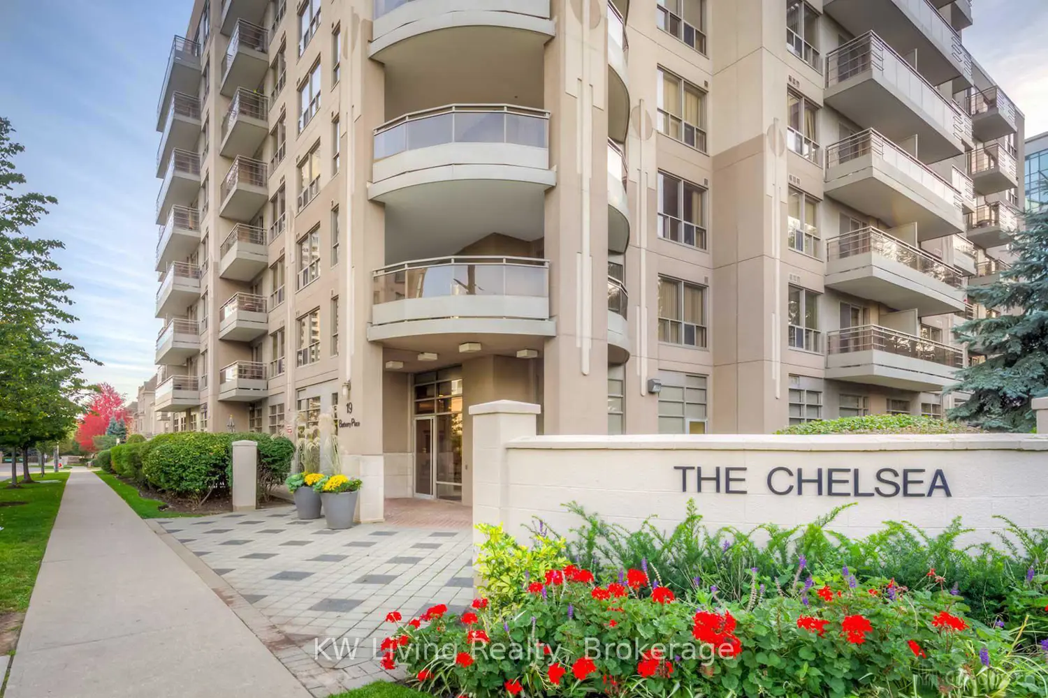 19 Barberry Place 204